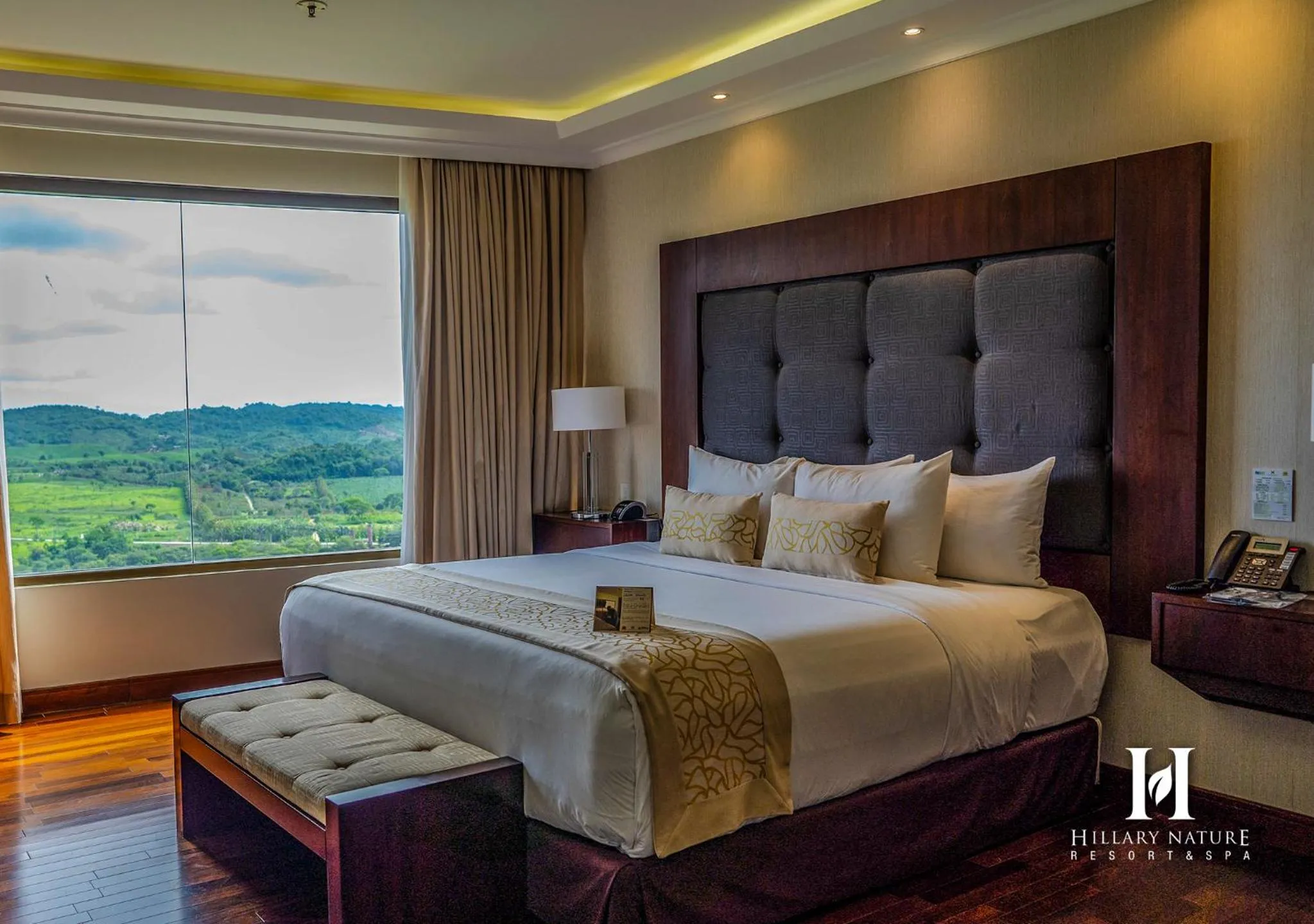 Bed in Hillary Nature Resort & Spa All Inclusive