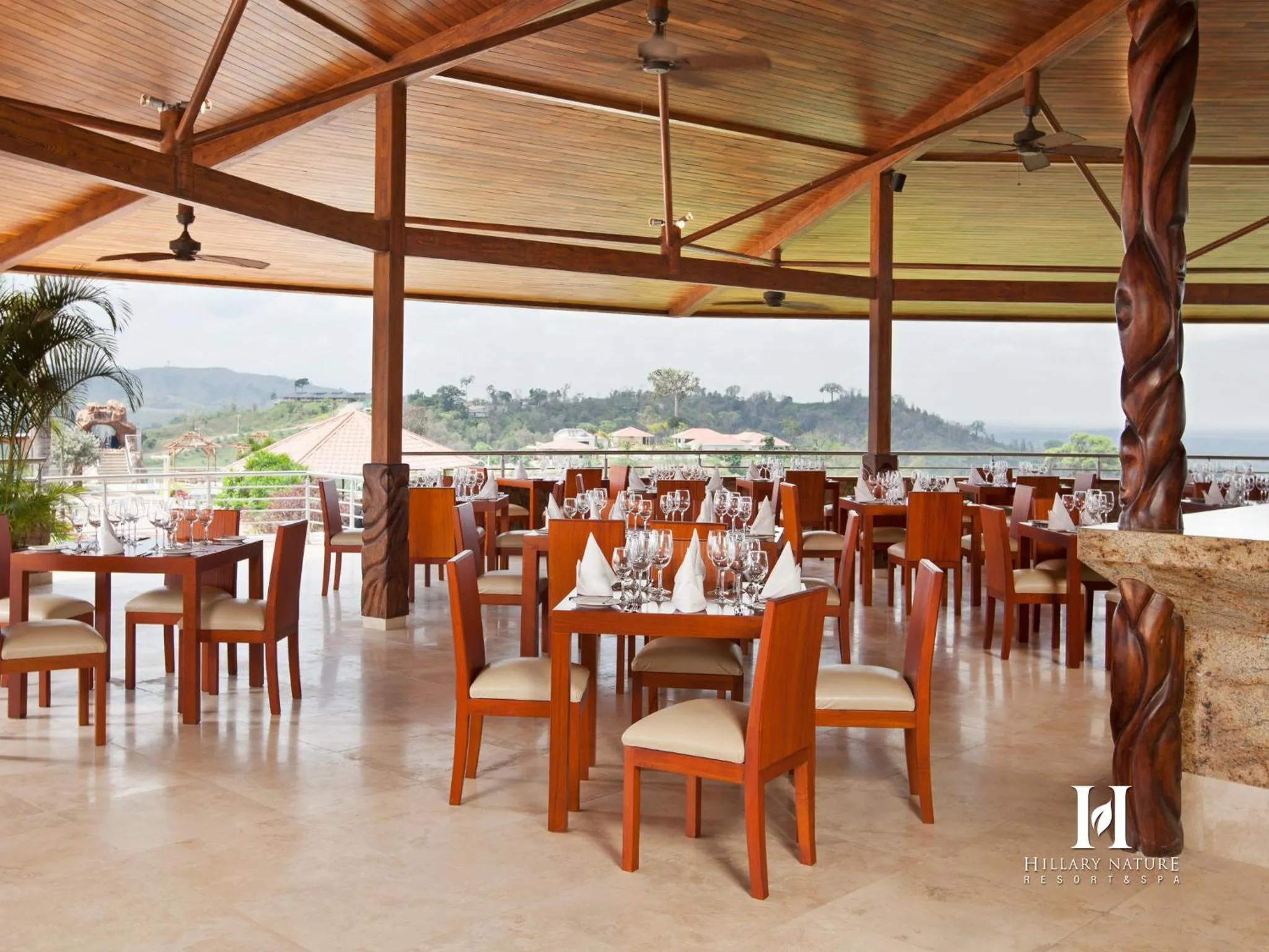 Restaurant/places to eat in Hillary Nature Resort & Spa All Inclusive