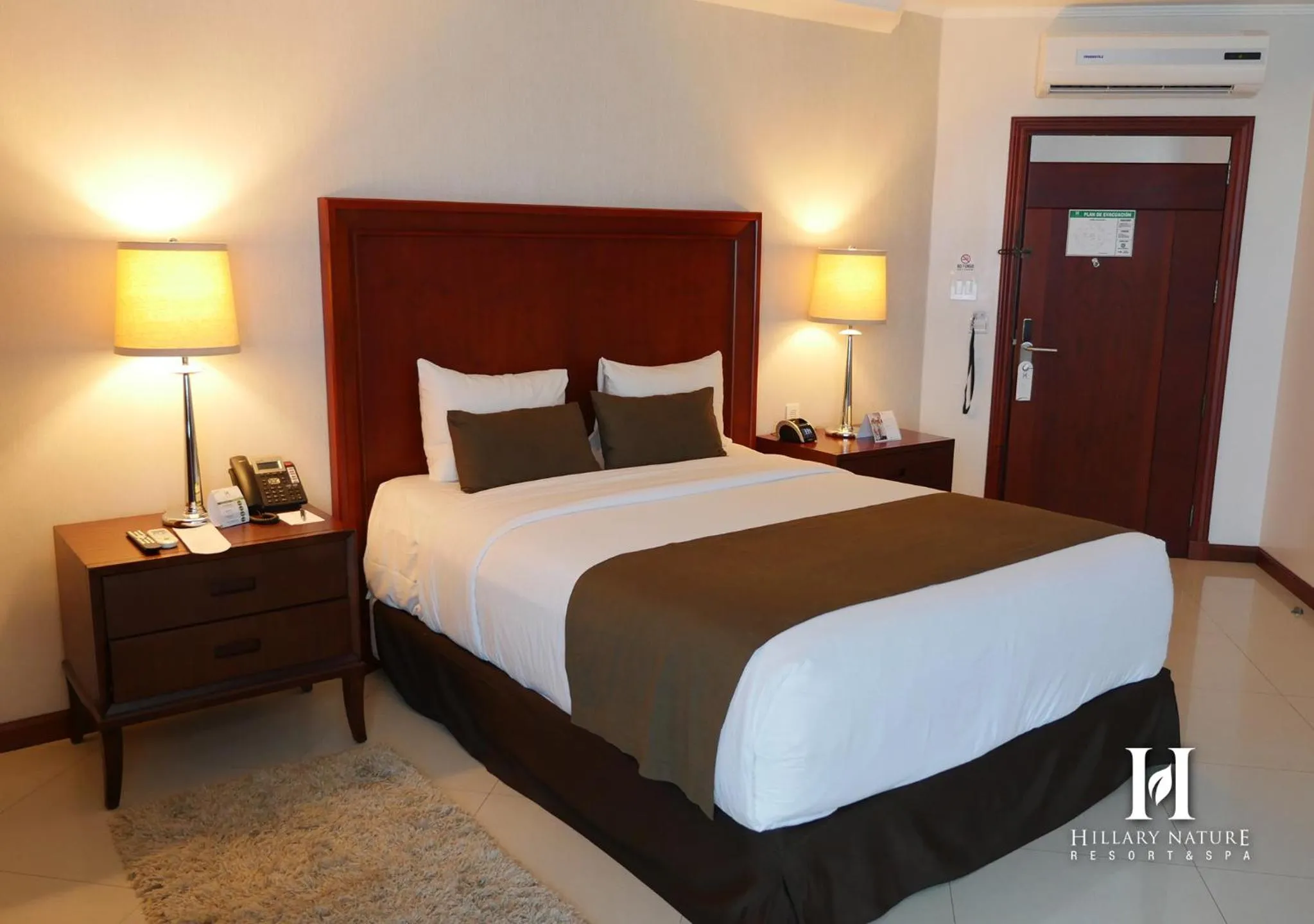 Bed in Hillary Nature Resort & Spa All Inclusive