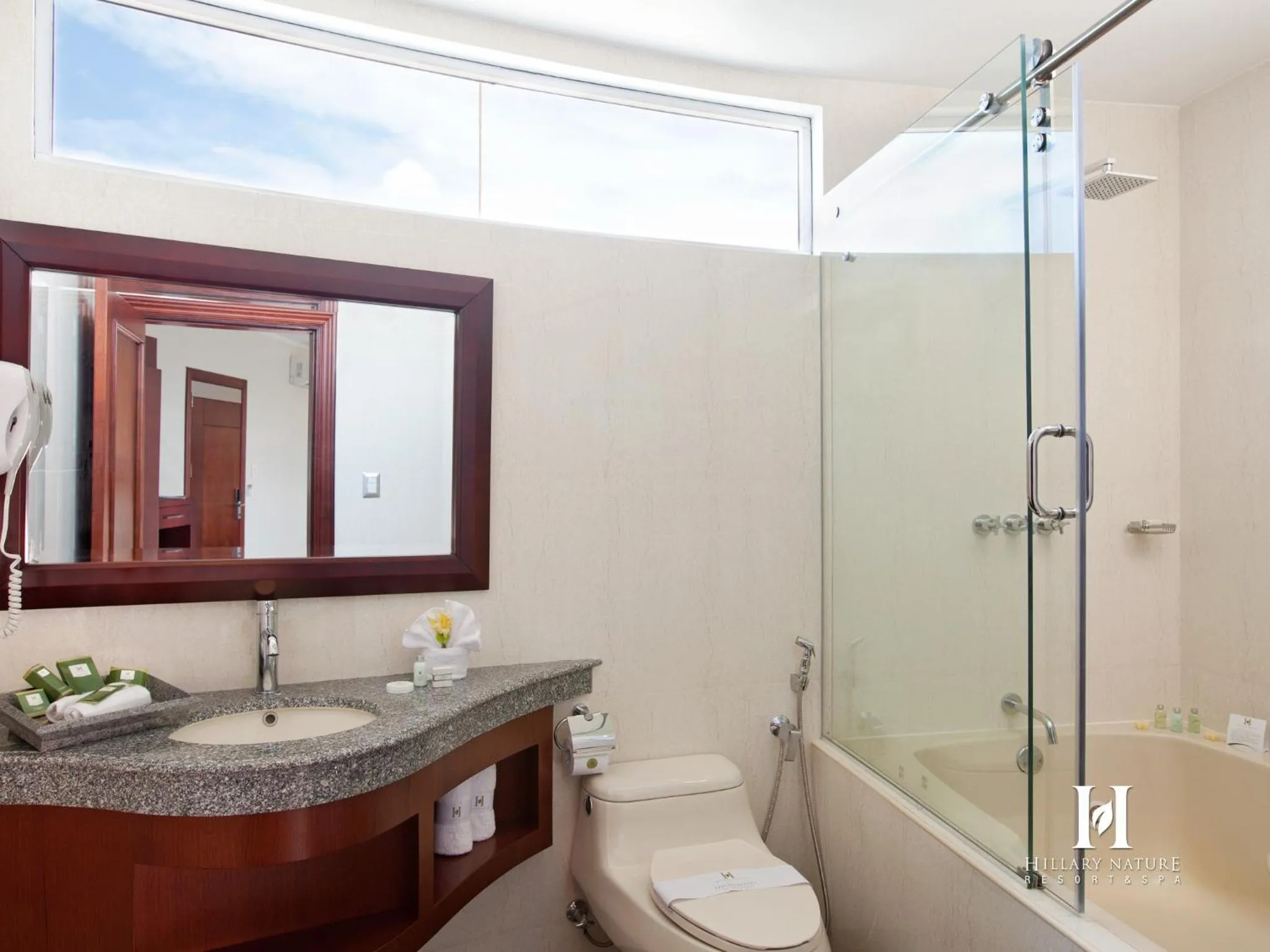 Bathroom in Hillary Nature Resort & Spa All Inclusive