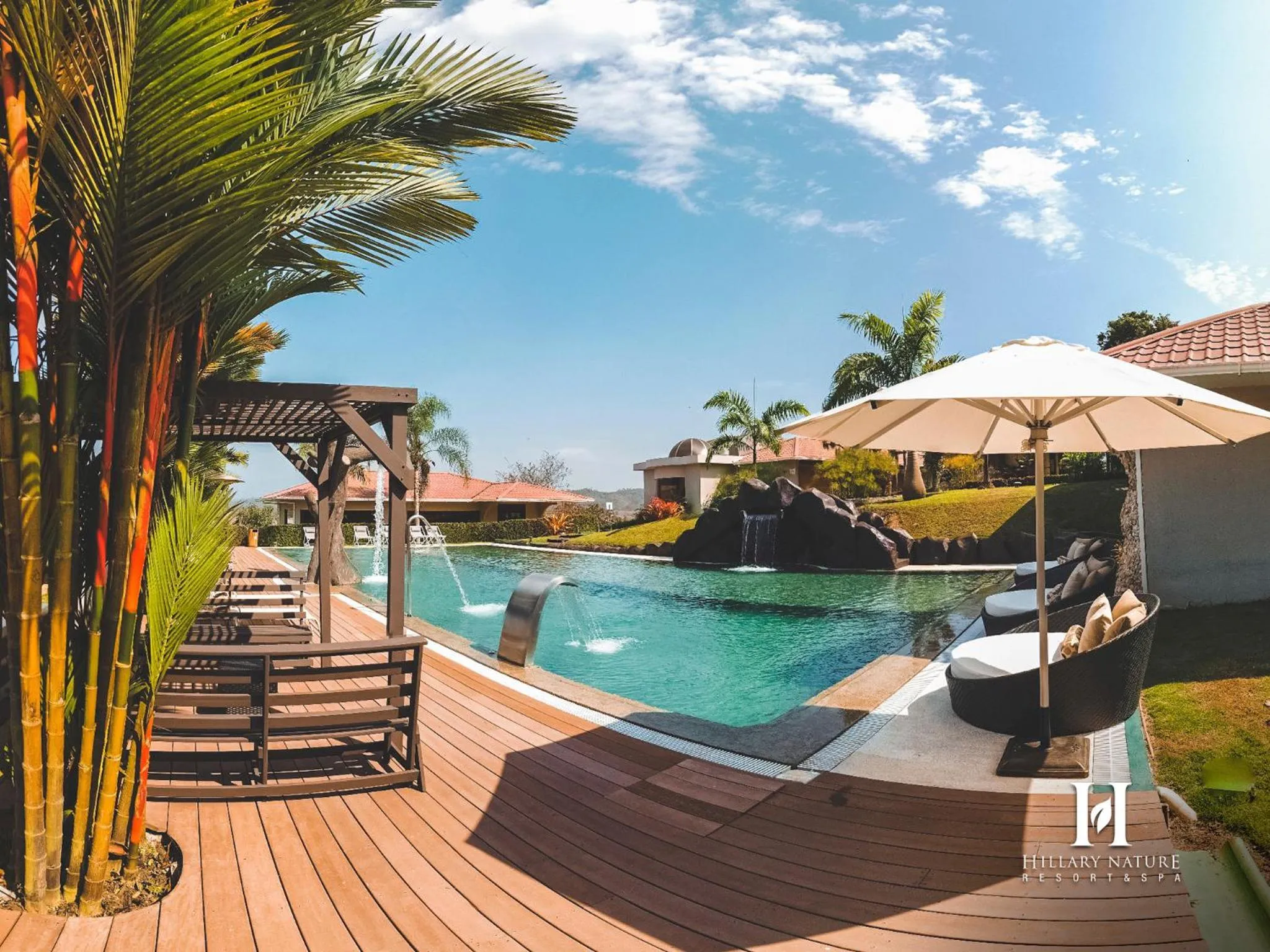 Day in Hillary Nature Resort & Spa All Inclusive