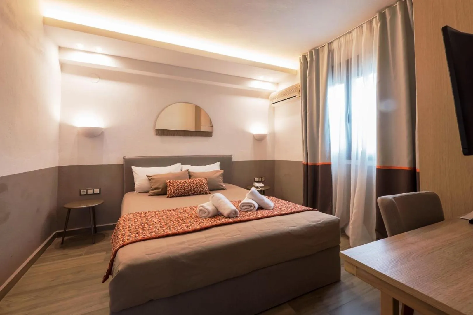 Photo of the whole room, Bed in Asteris Village