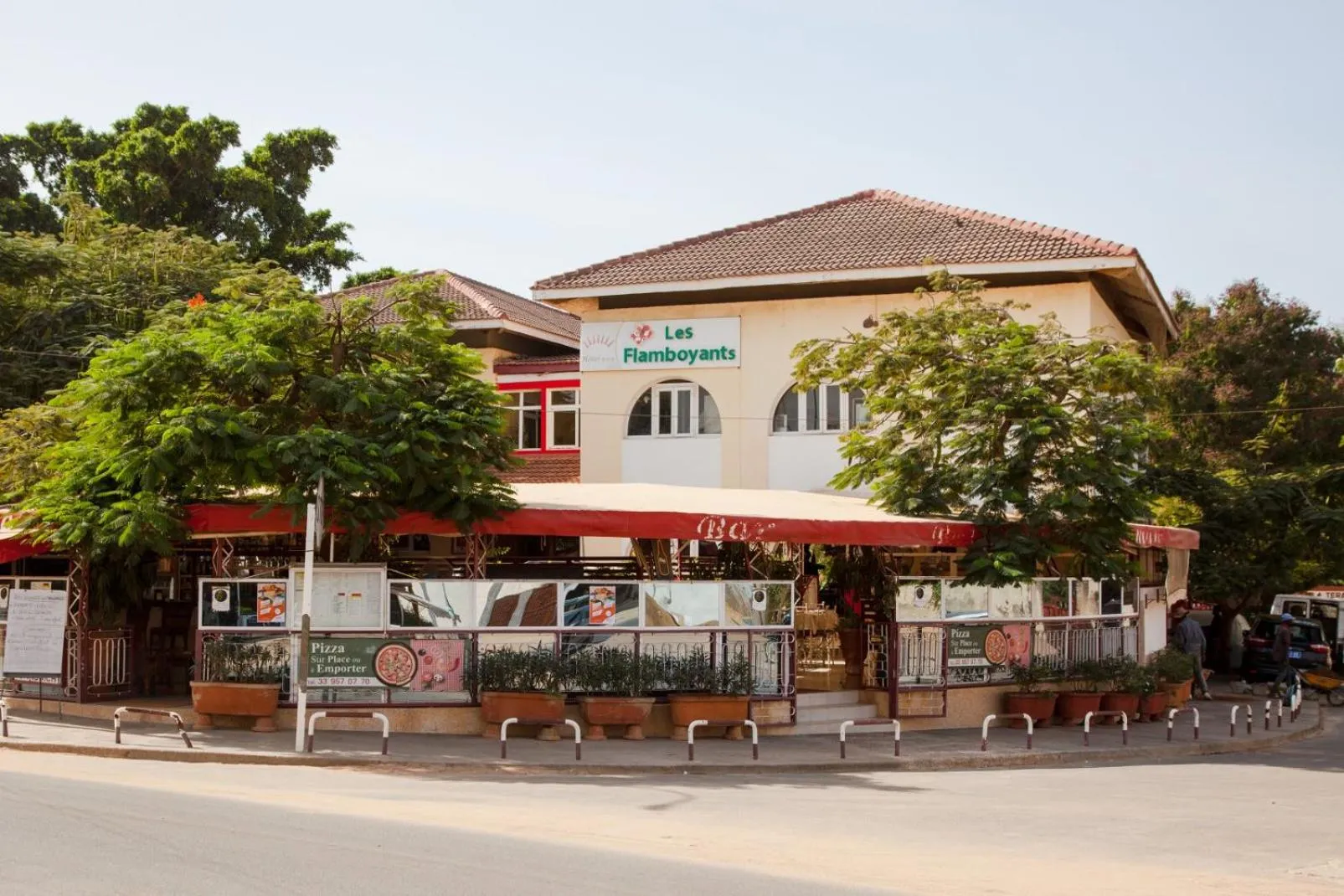 Property building in Les Flamboyants