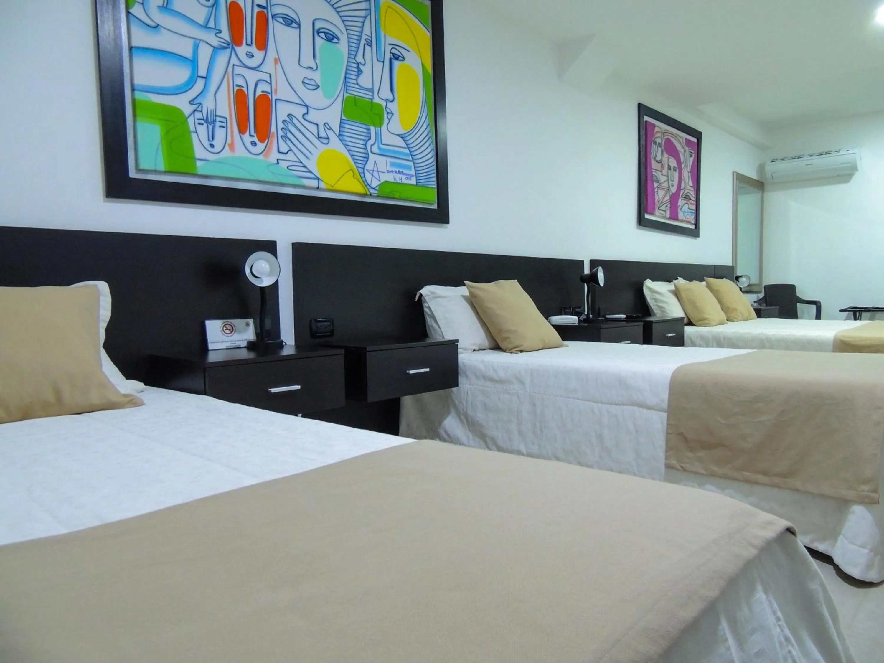 Bed in Hotel San Martin