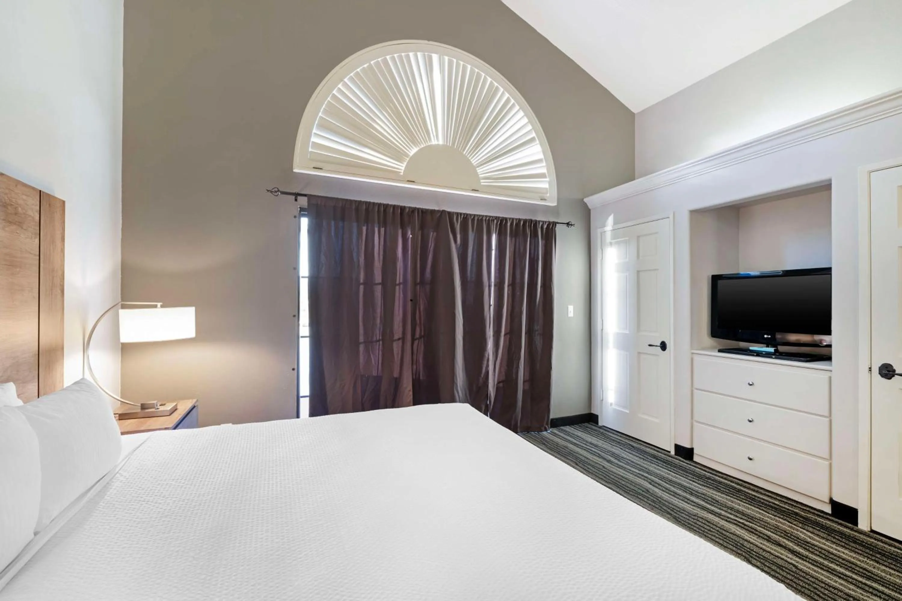 Bedroom, Bed in Best Western Posada Royale Hotel & Suites