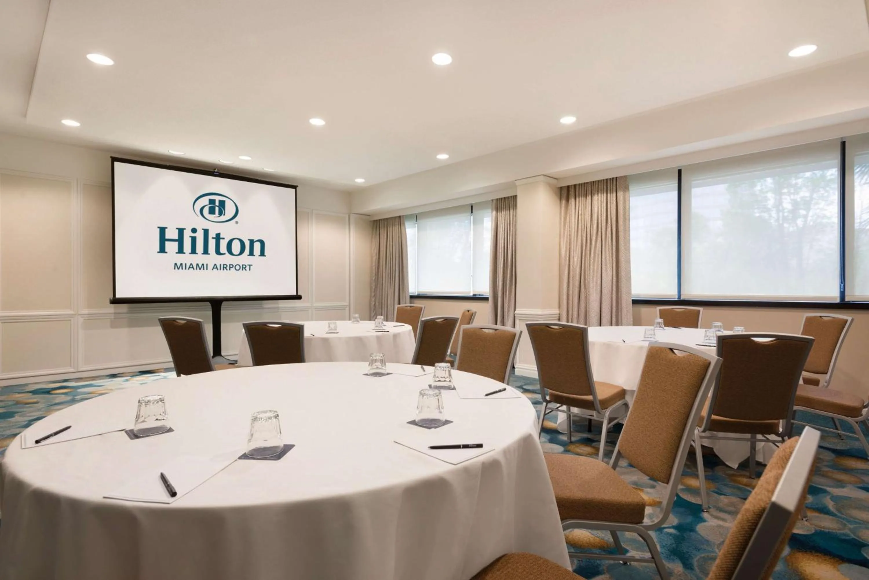 Meeting/conference room in Hilton Miami Airport Blue Lagoon
