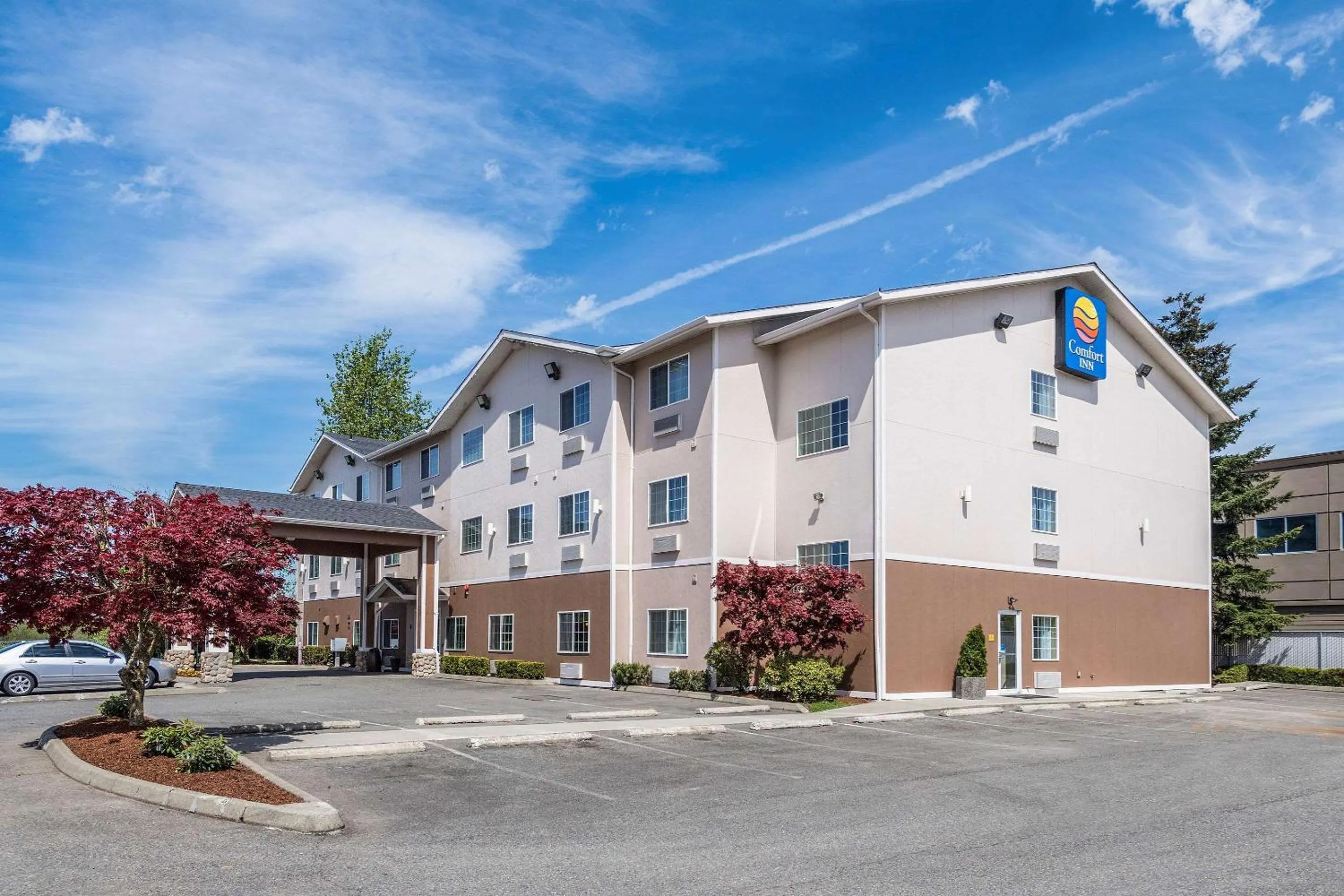 Property building in Comfort Inn Auburn - Seattle