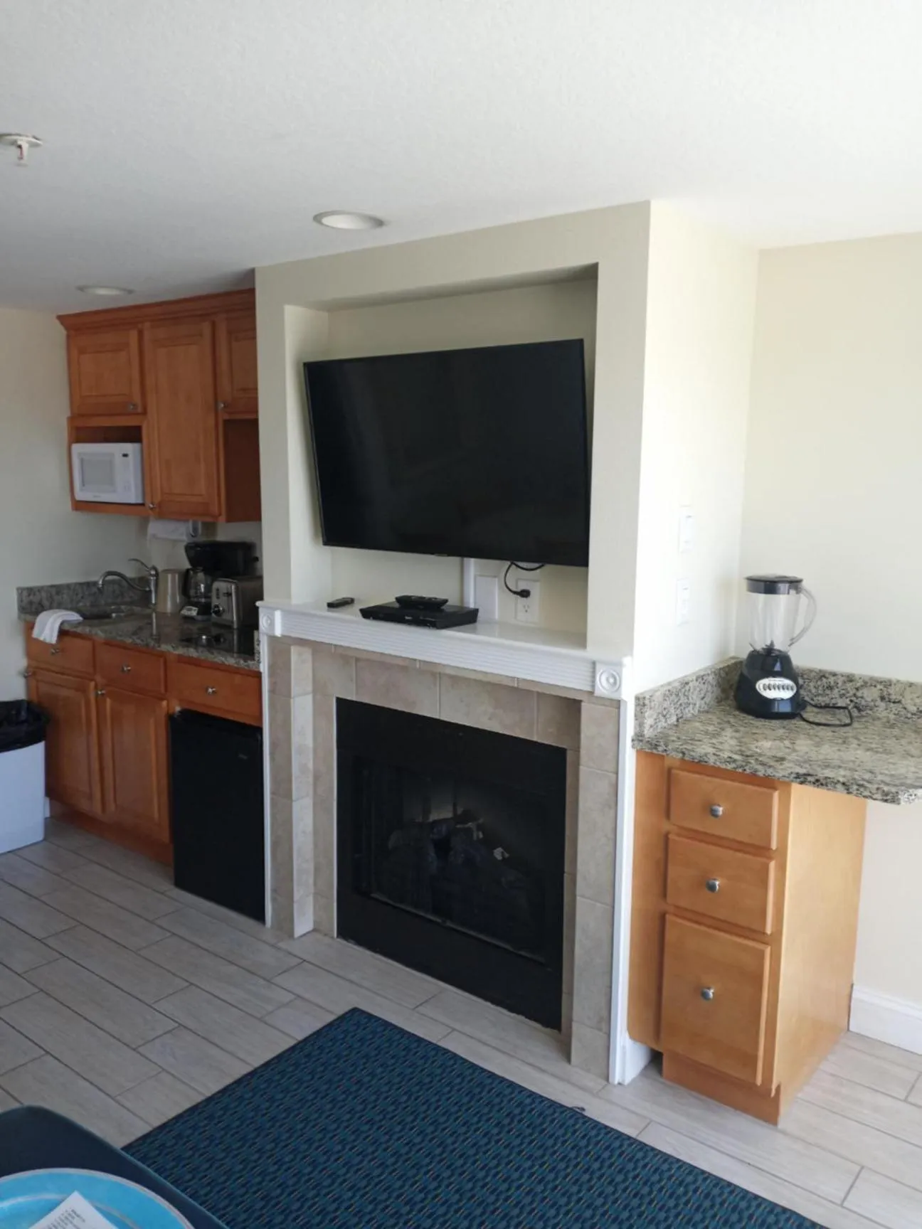 Kitchen or kitchenette in Ocean Club on Smuggler's Beach