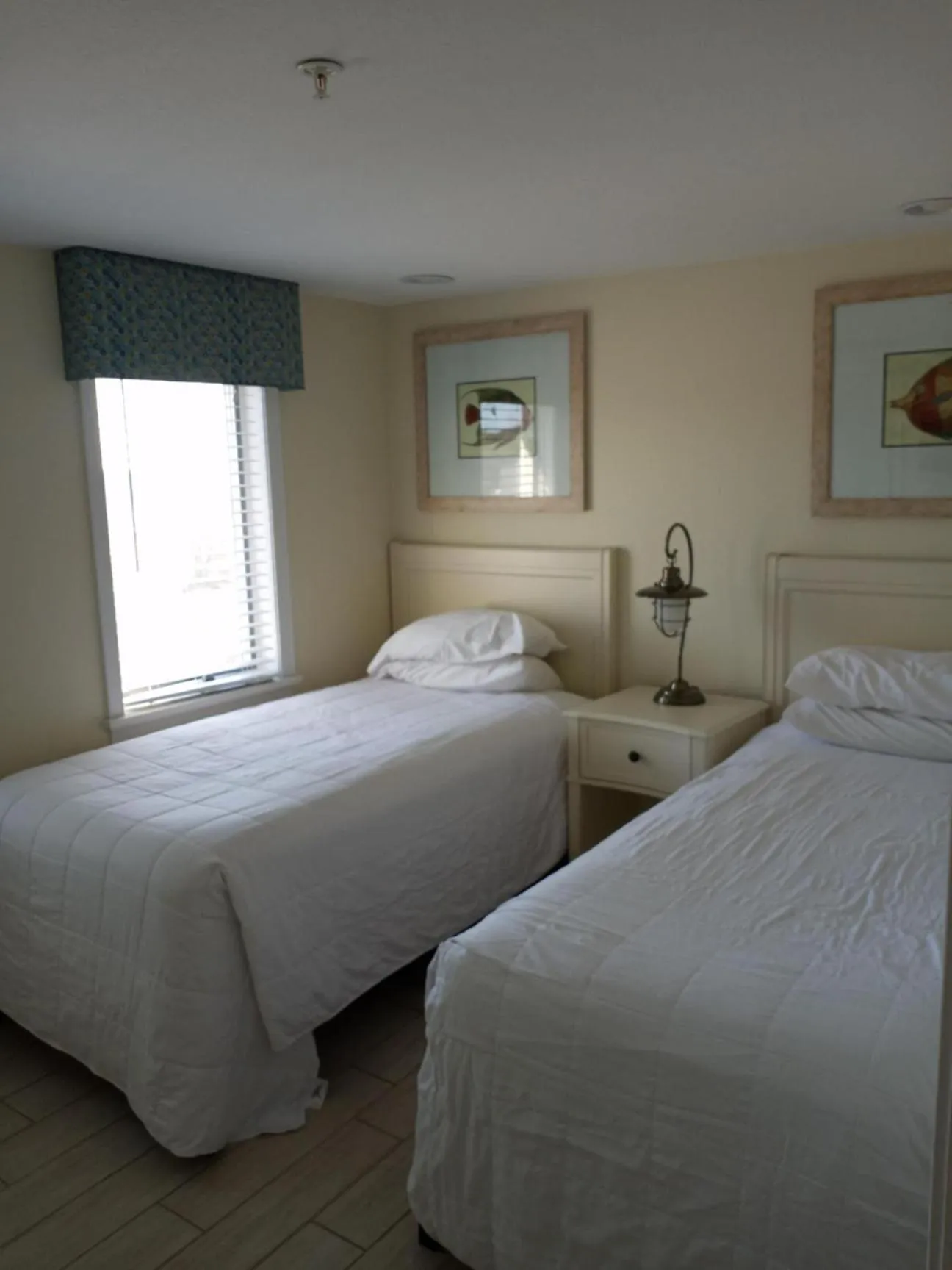 Bedroom, Bed in Ocean Club on Smuggler's Beach