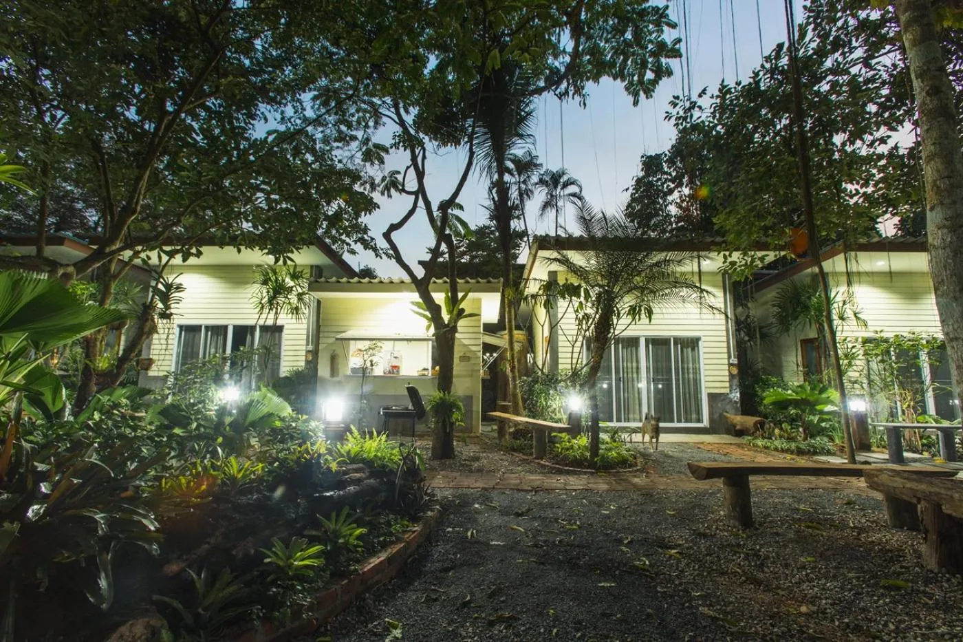 P's cottage บ้านพักในสวนสวย