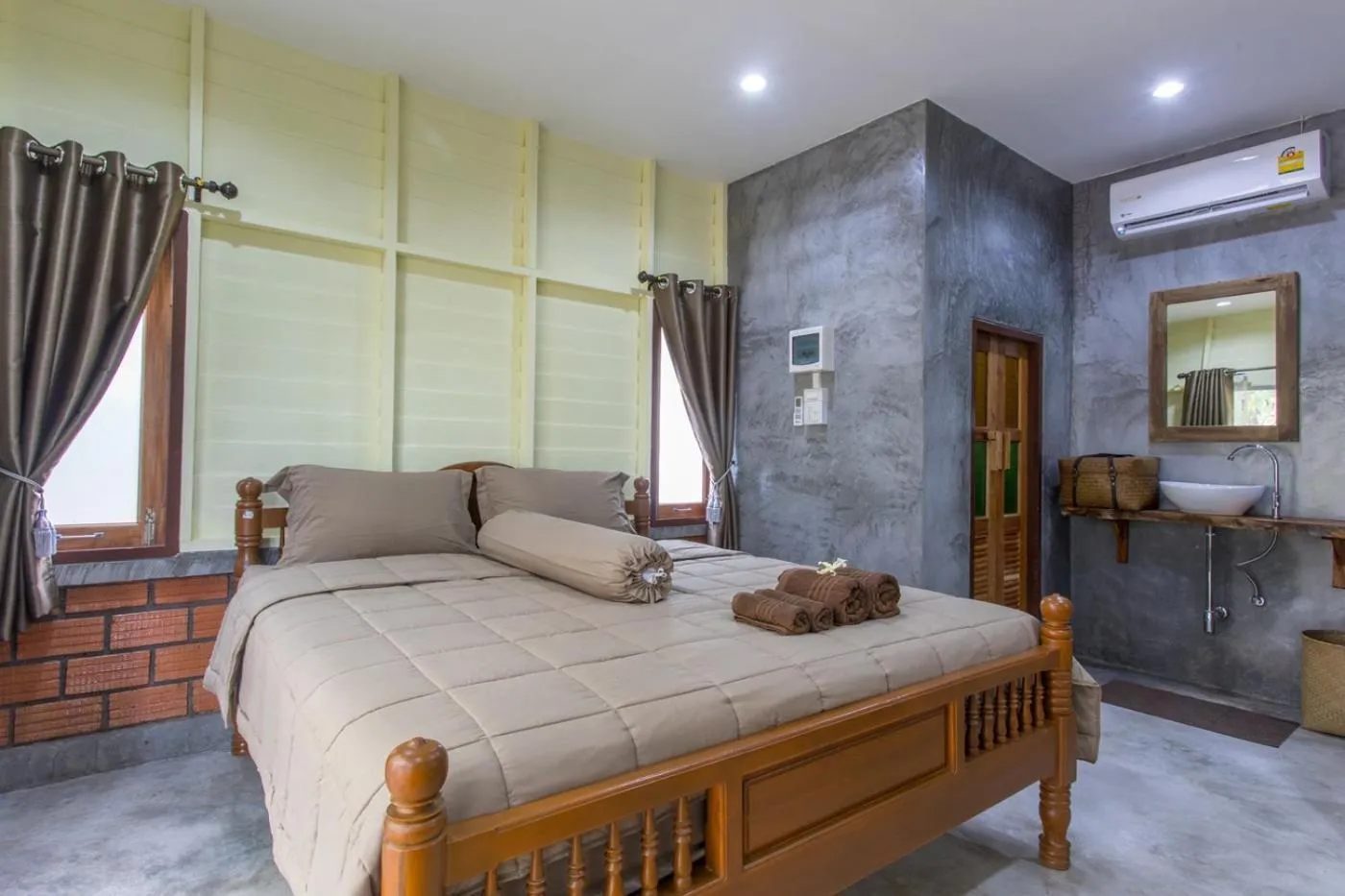 Bed in P's cottage บ้านพักในสวนสวย