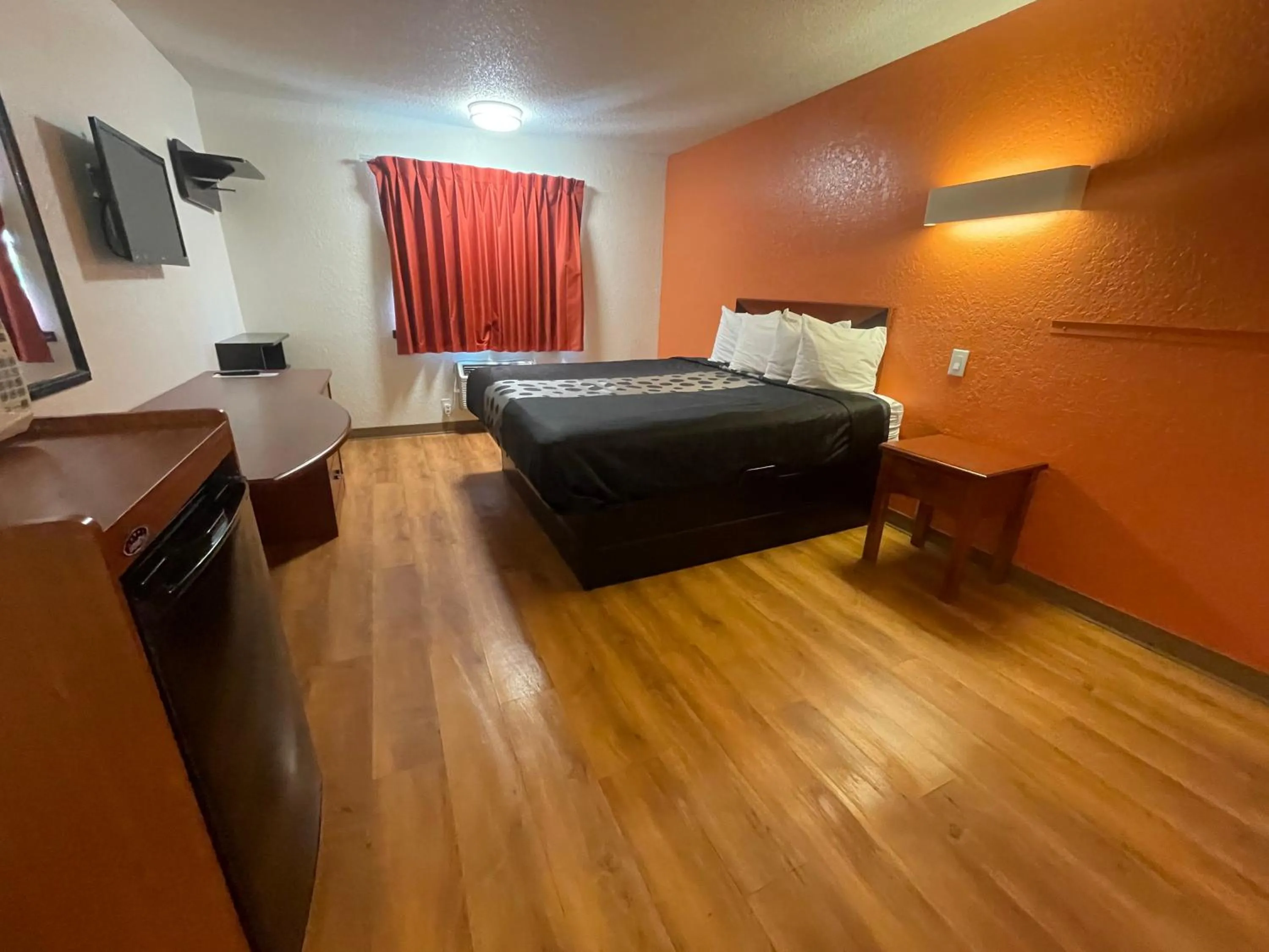 Deluxe King Room in Quality Inn Ponca City