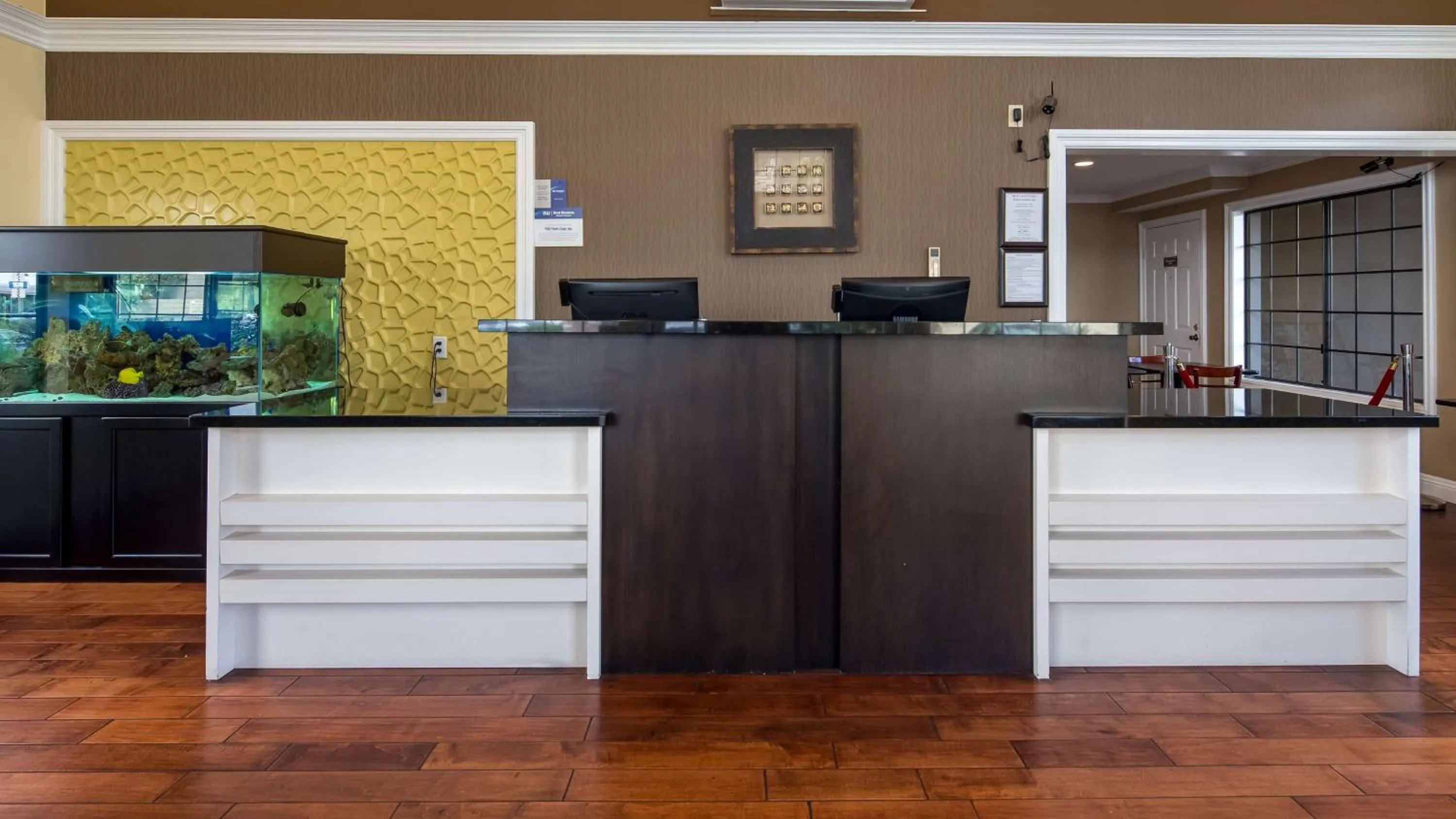 Lobby or reception in Best Western Palm Garden Inn