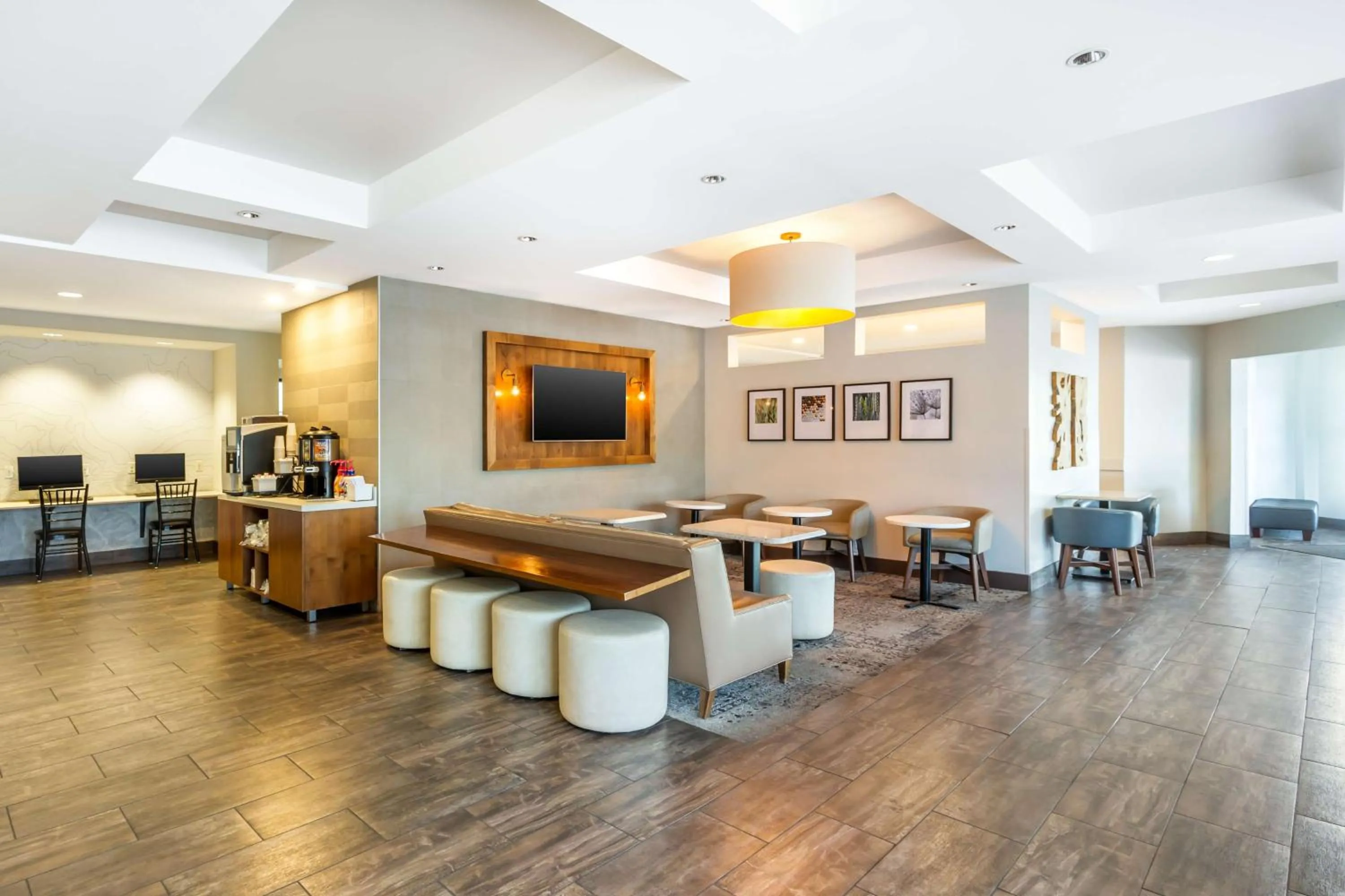 Lobby or reception in Best Western Plus Cotton Tree Inn