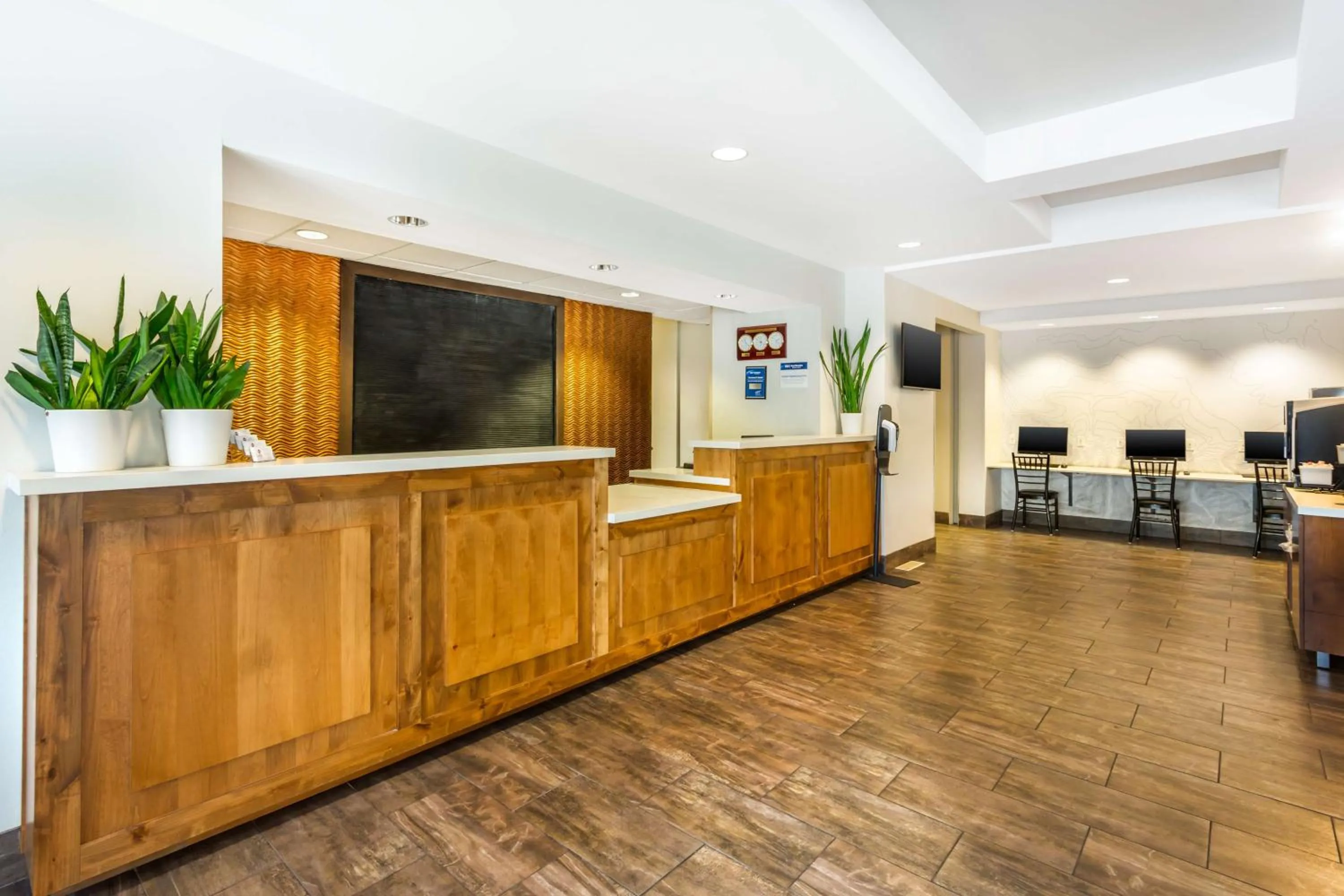 Lobby or reception in Best Western Plus Cotton Tree Inn