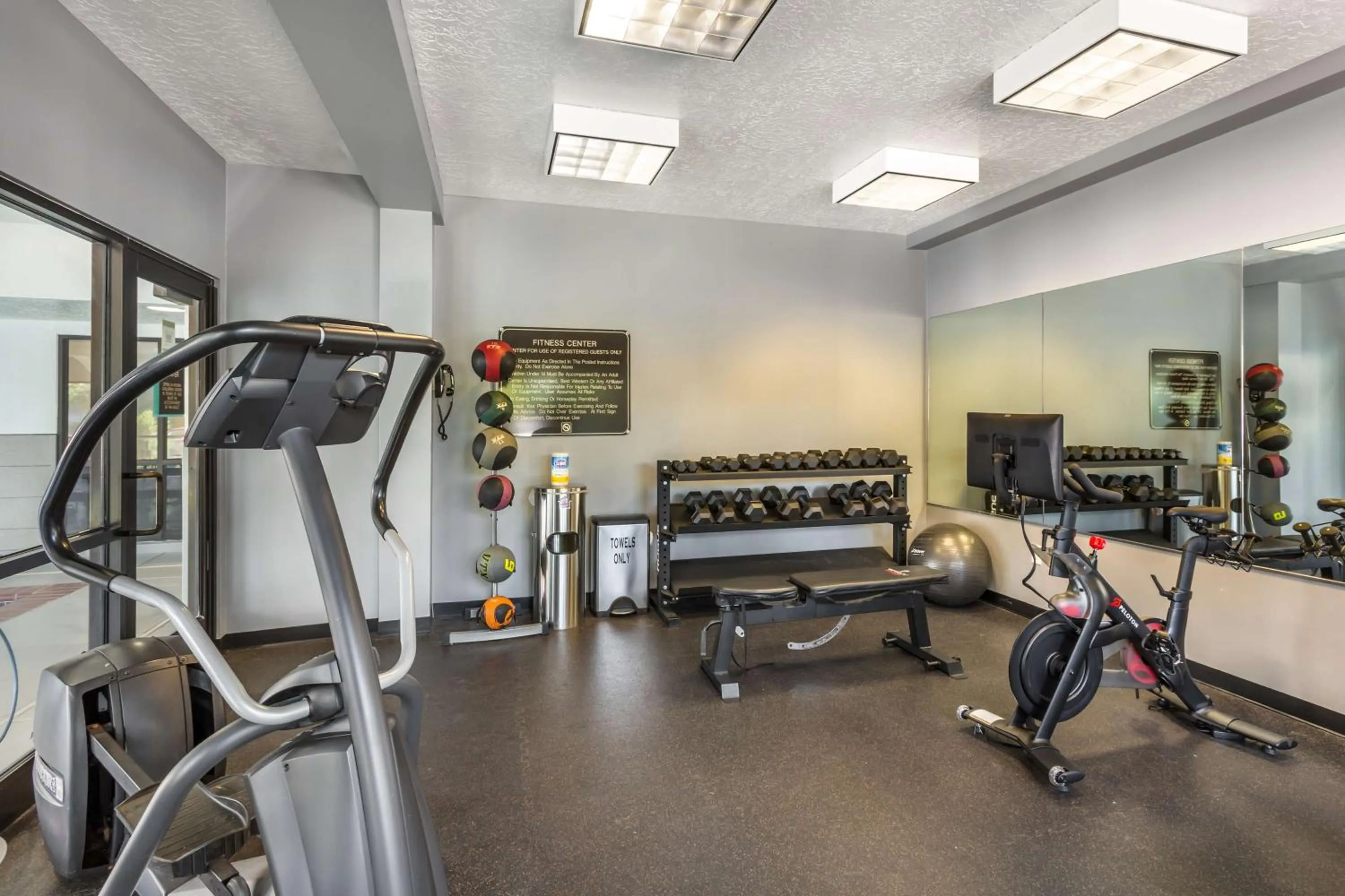 Fitness centre/facilities in Best Western Plus Cotton Tree Inn