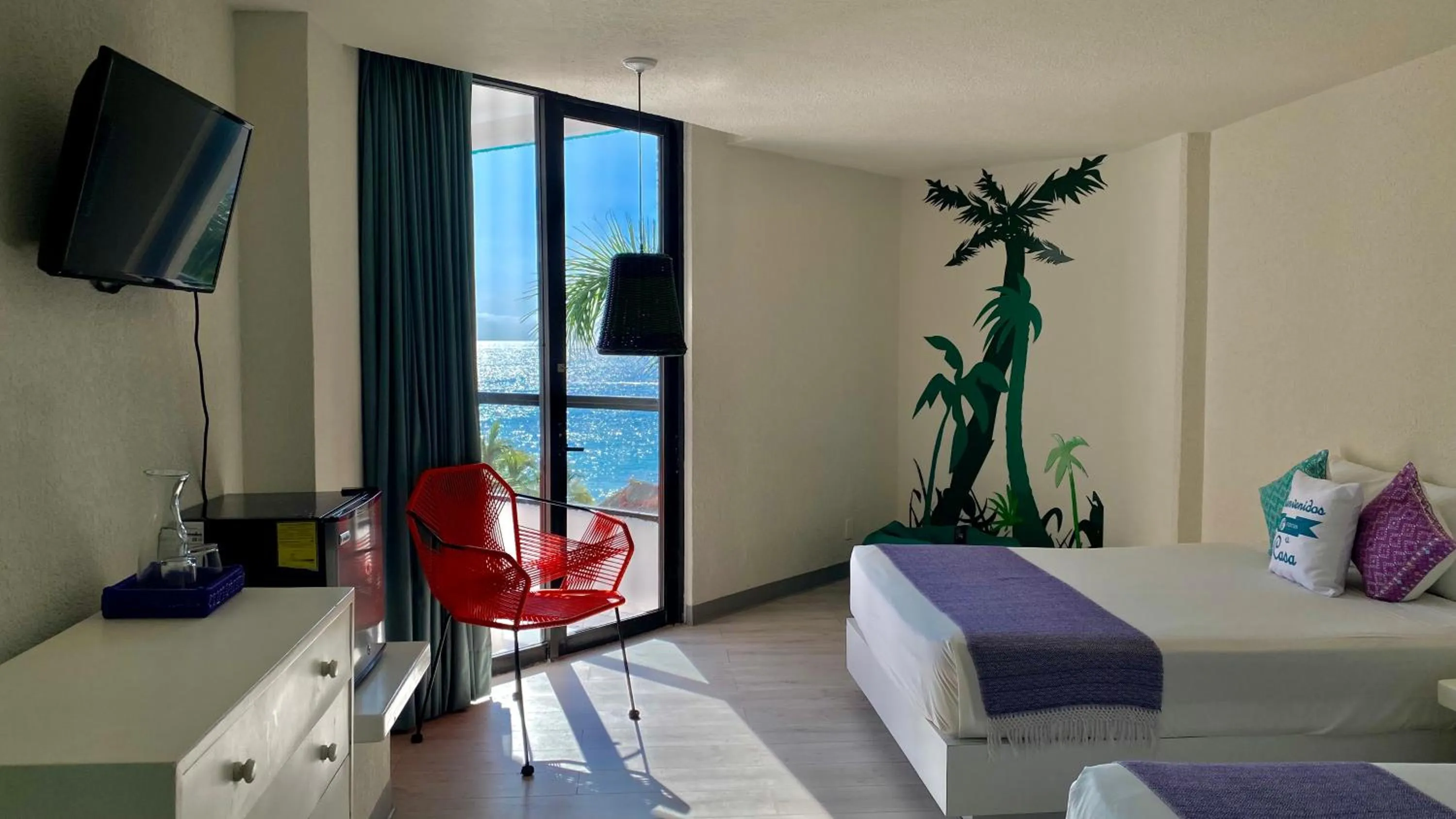 Photo of the whole room, Bed in Fontan Ixtapa