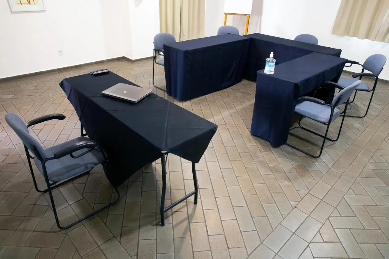Meeting/conference room in Jaguary Hotel Sumaré