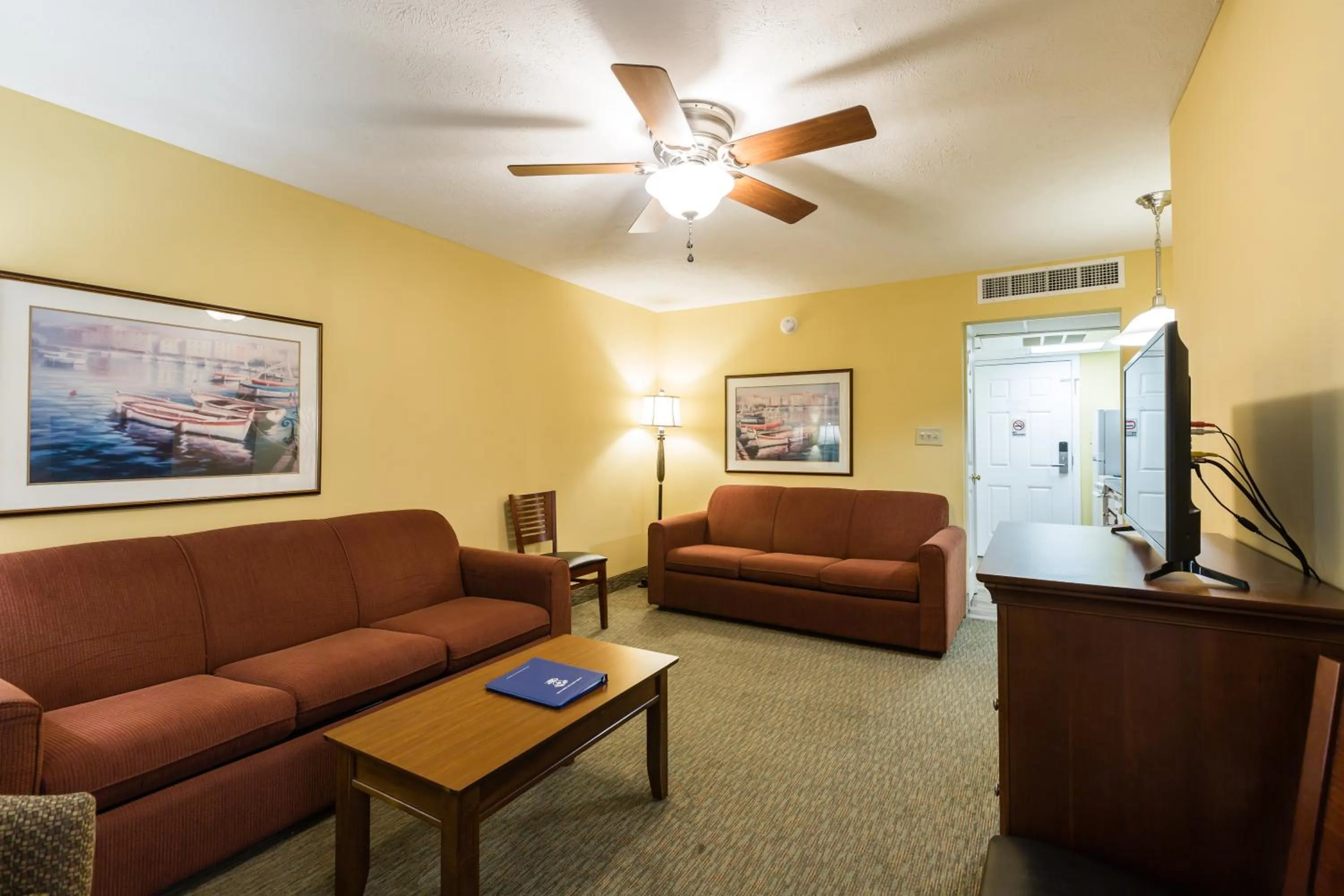 Living room in Jade Tree Cove