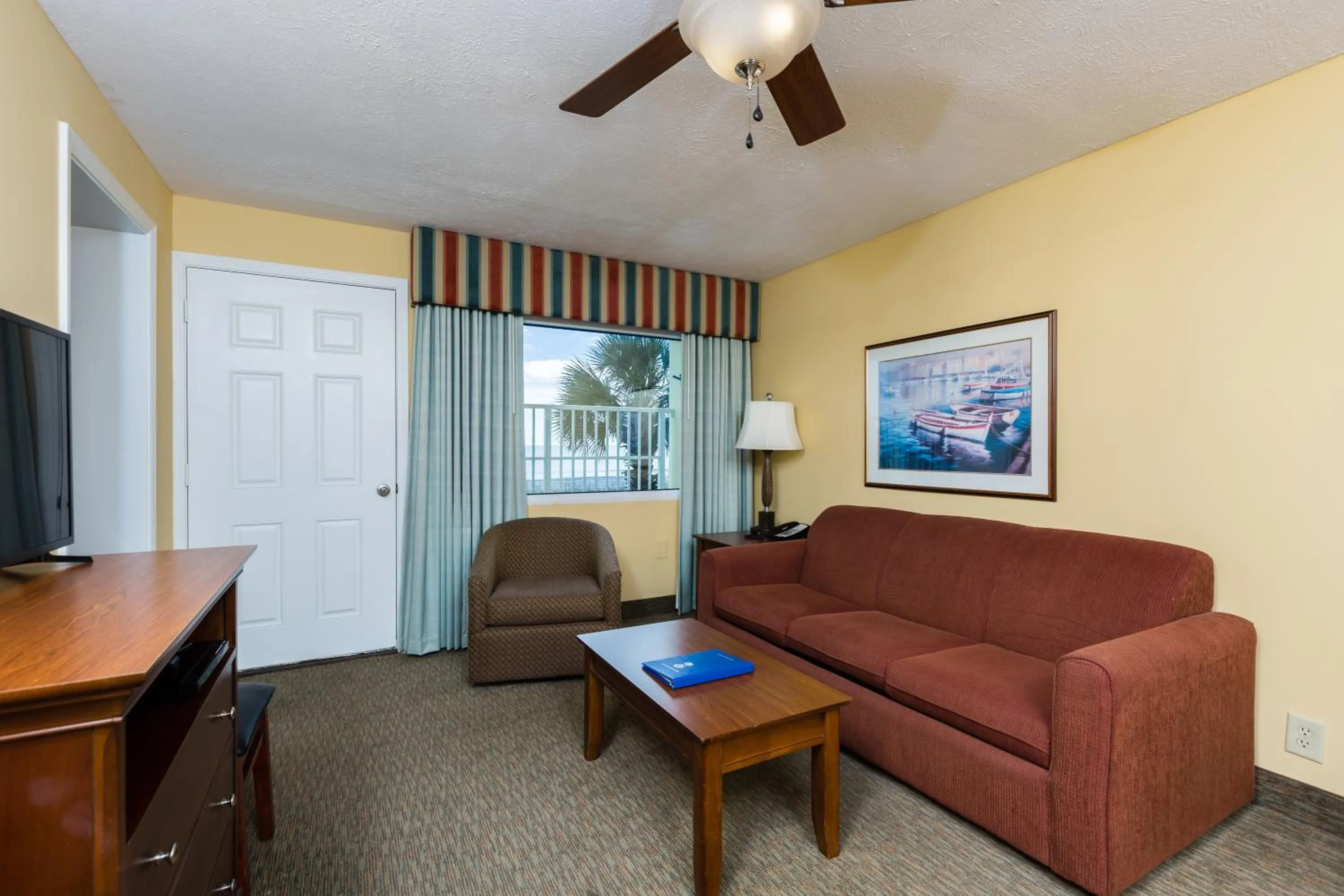 Living room in Jade Tree Cove