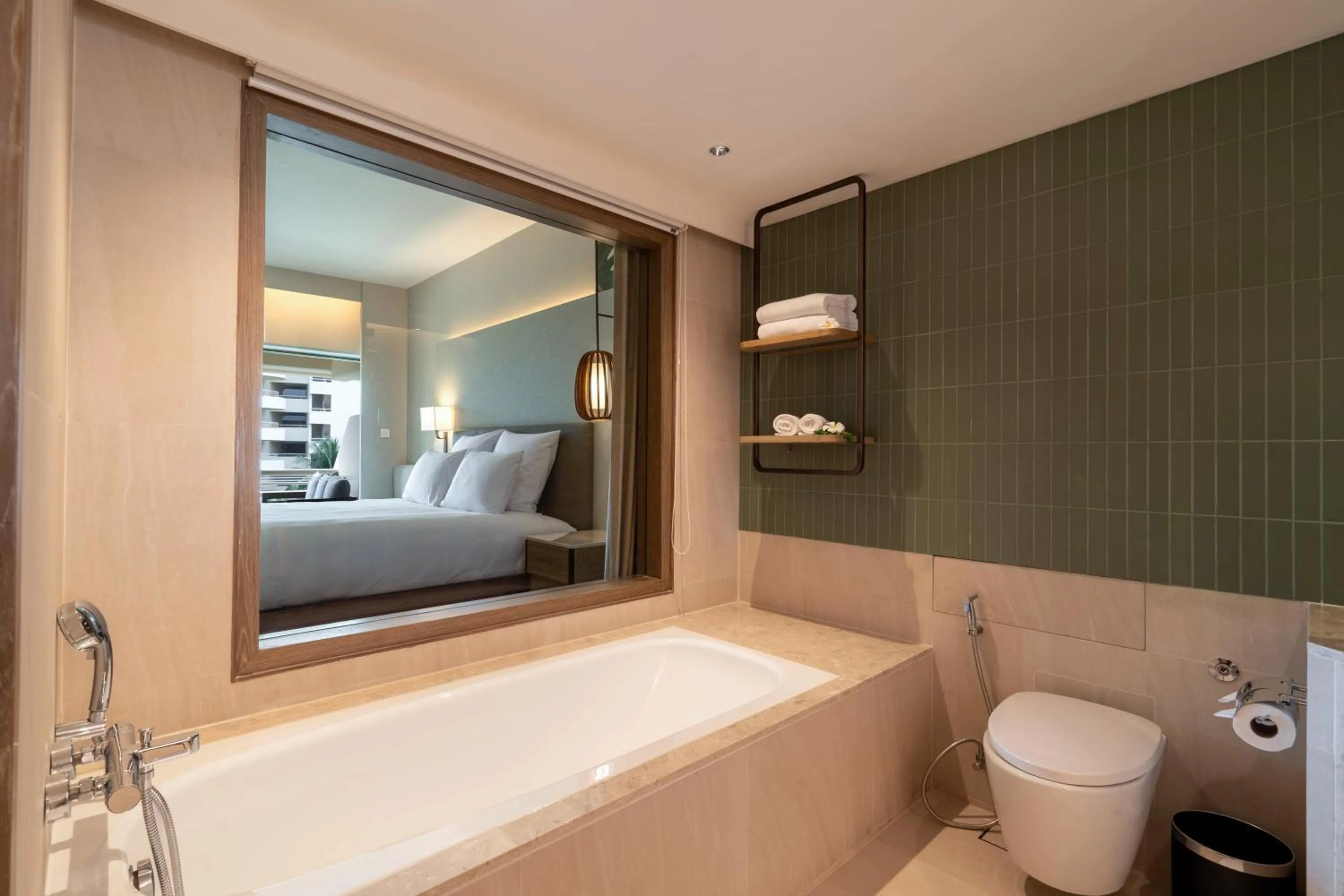 Bath, Bed in Pullman Phuket Karon Beach Resort