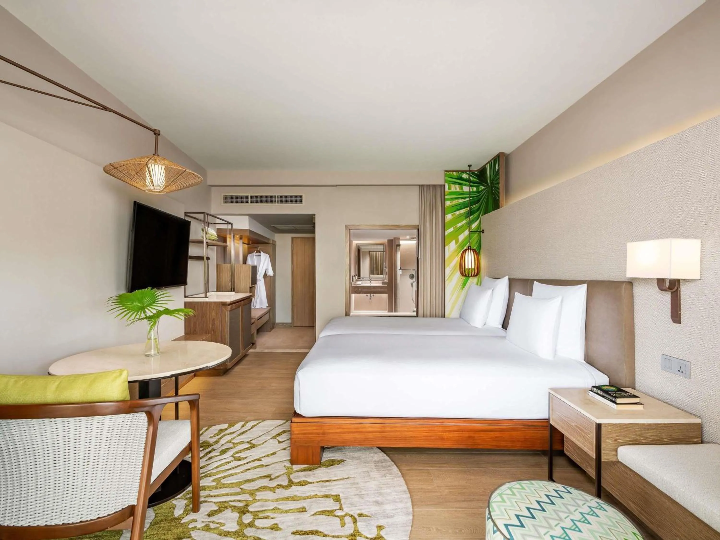 Bedroom, Bed in Pullman Phuket Karon Beach Resort