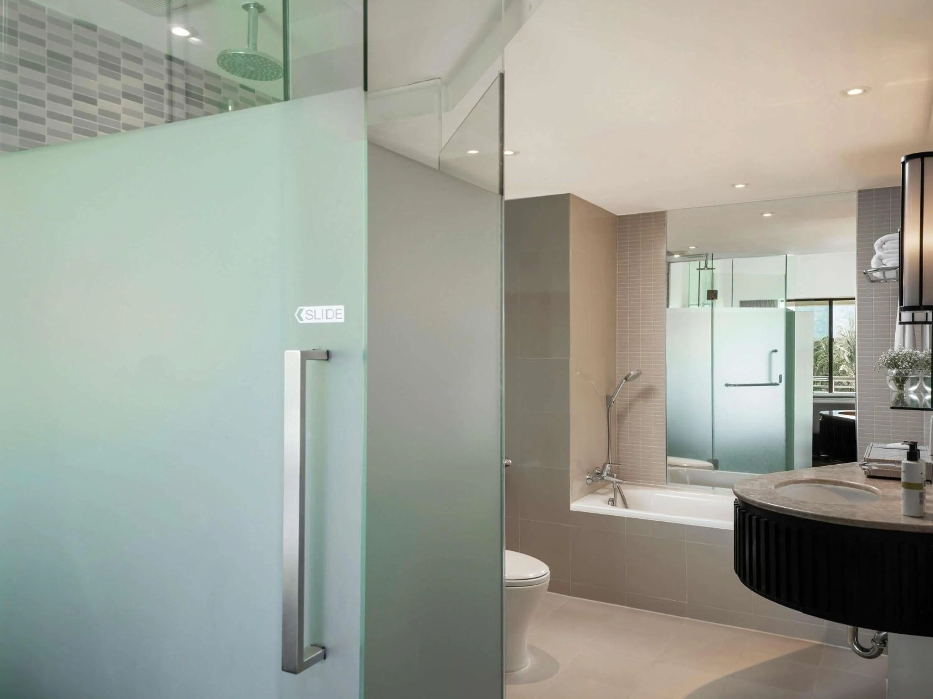 Bedroom in Pullman Phuket Karon Beach Resort