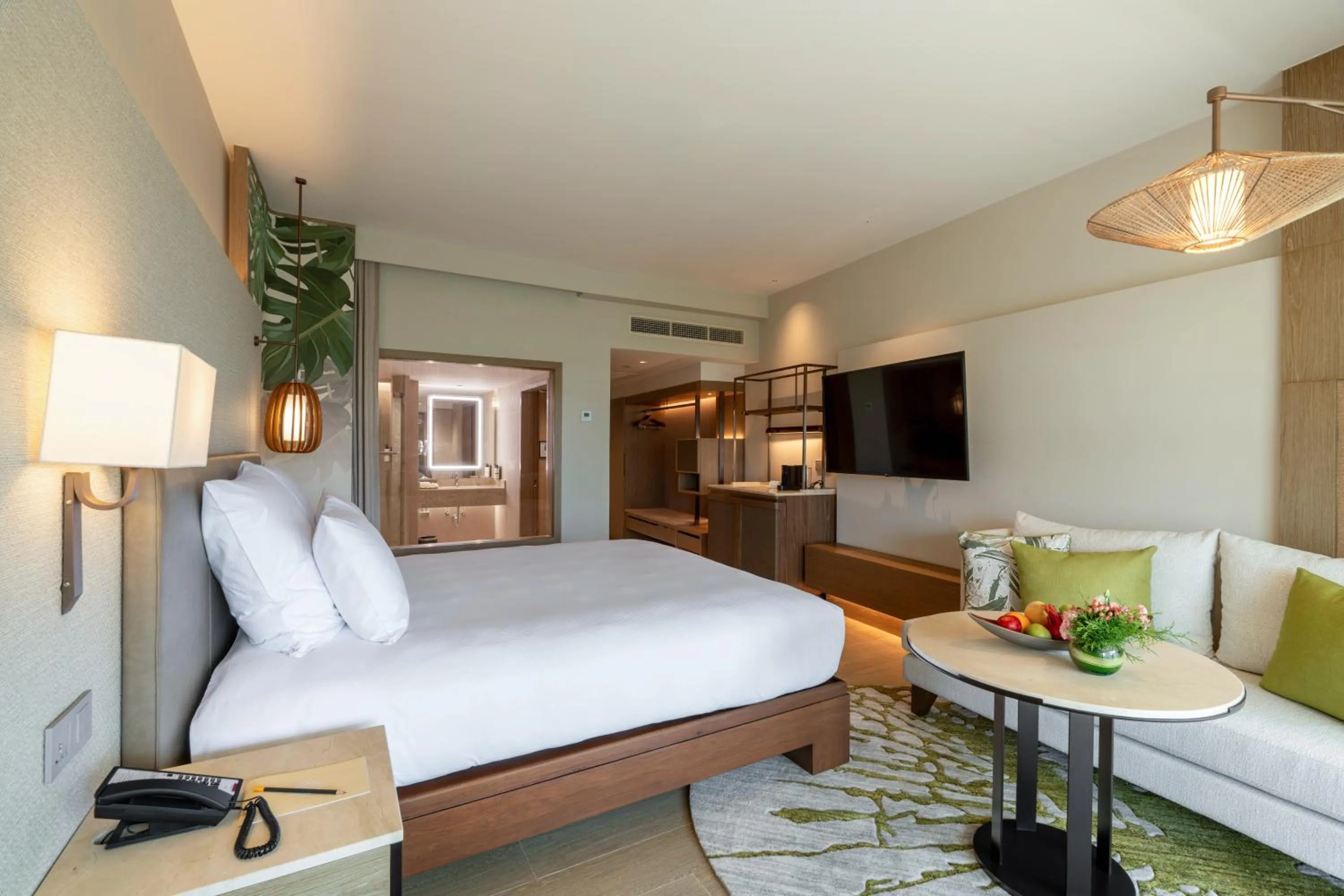 Bedroom, Bed in Pullman Phuket Karon Beach Resort