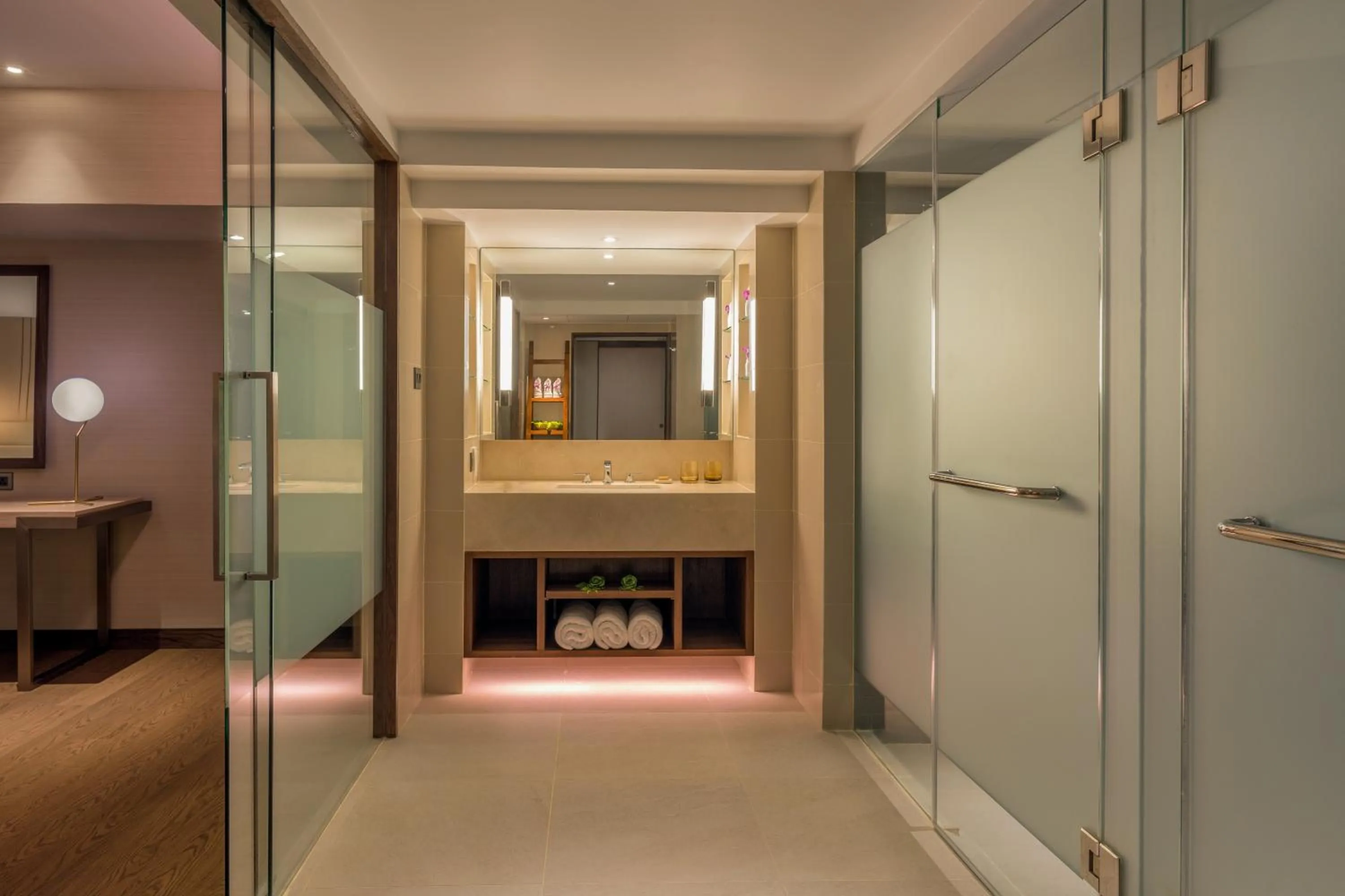 Bathroom in Pullman Phuket Karon Beach Resort