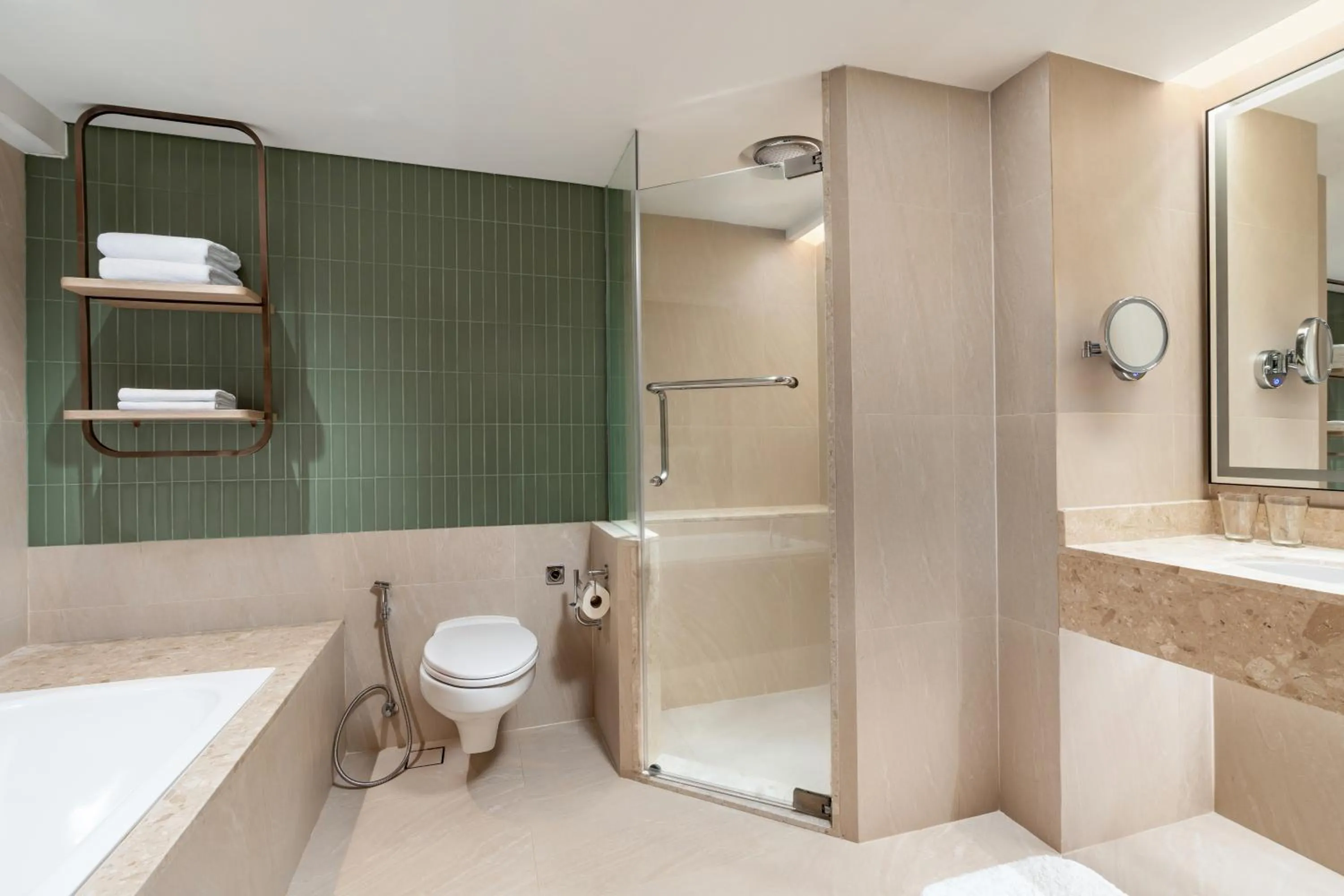 Shower in Pullman Phuket Karon Beach Resort