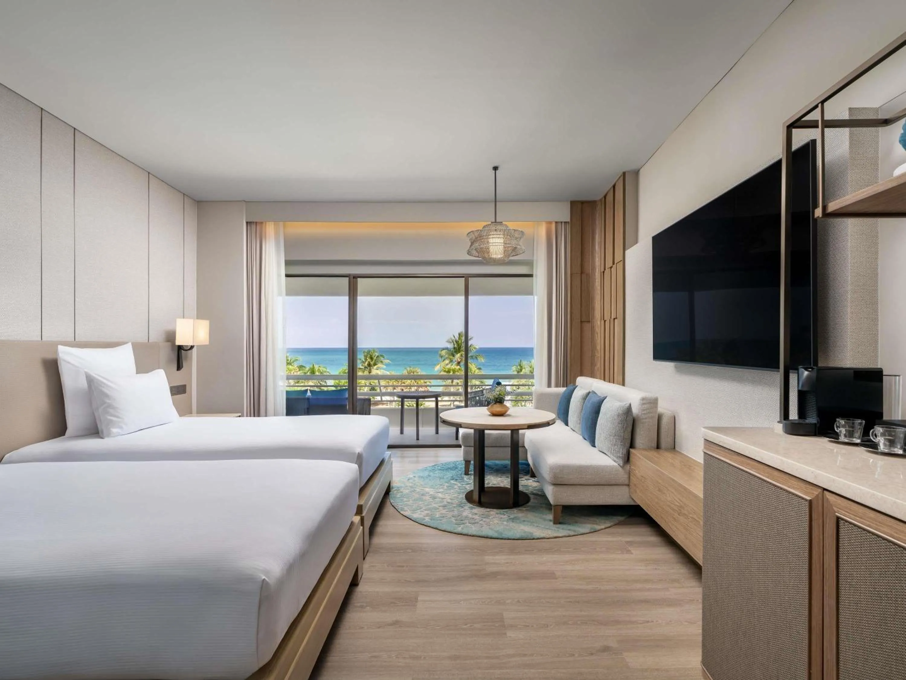 Bedroom, Bed in Pullman Phuket Karon Beach Resort