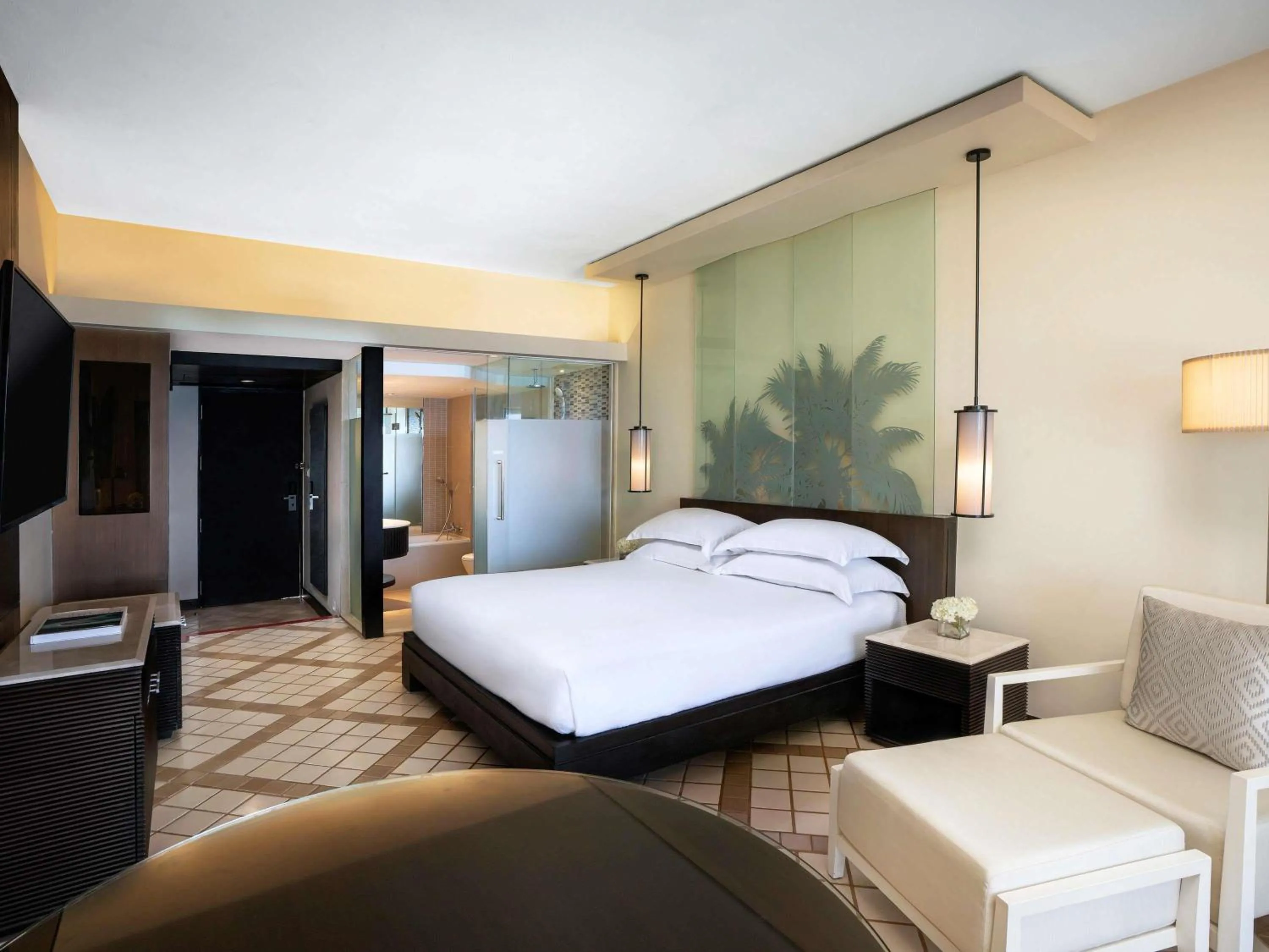 Bedroom, Bed in Pullman Phuket Karon Beach Resort