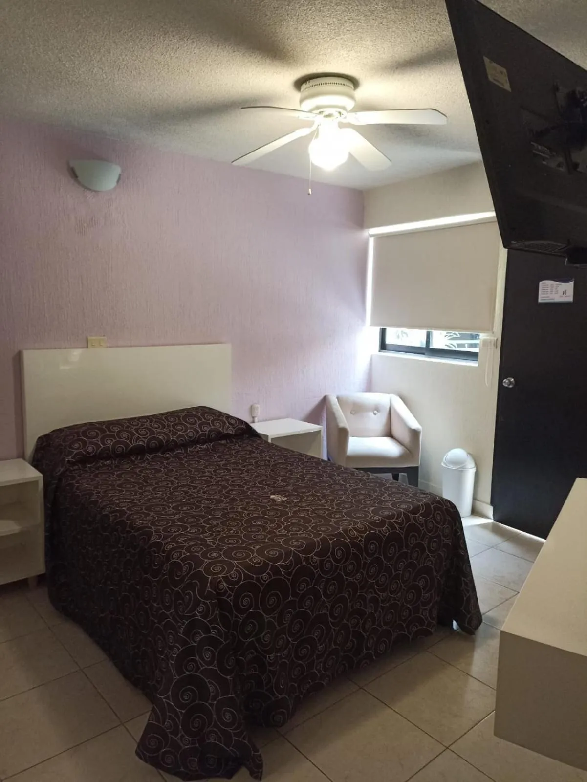 Bed in Hotel Imperial