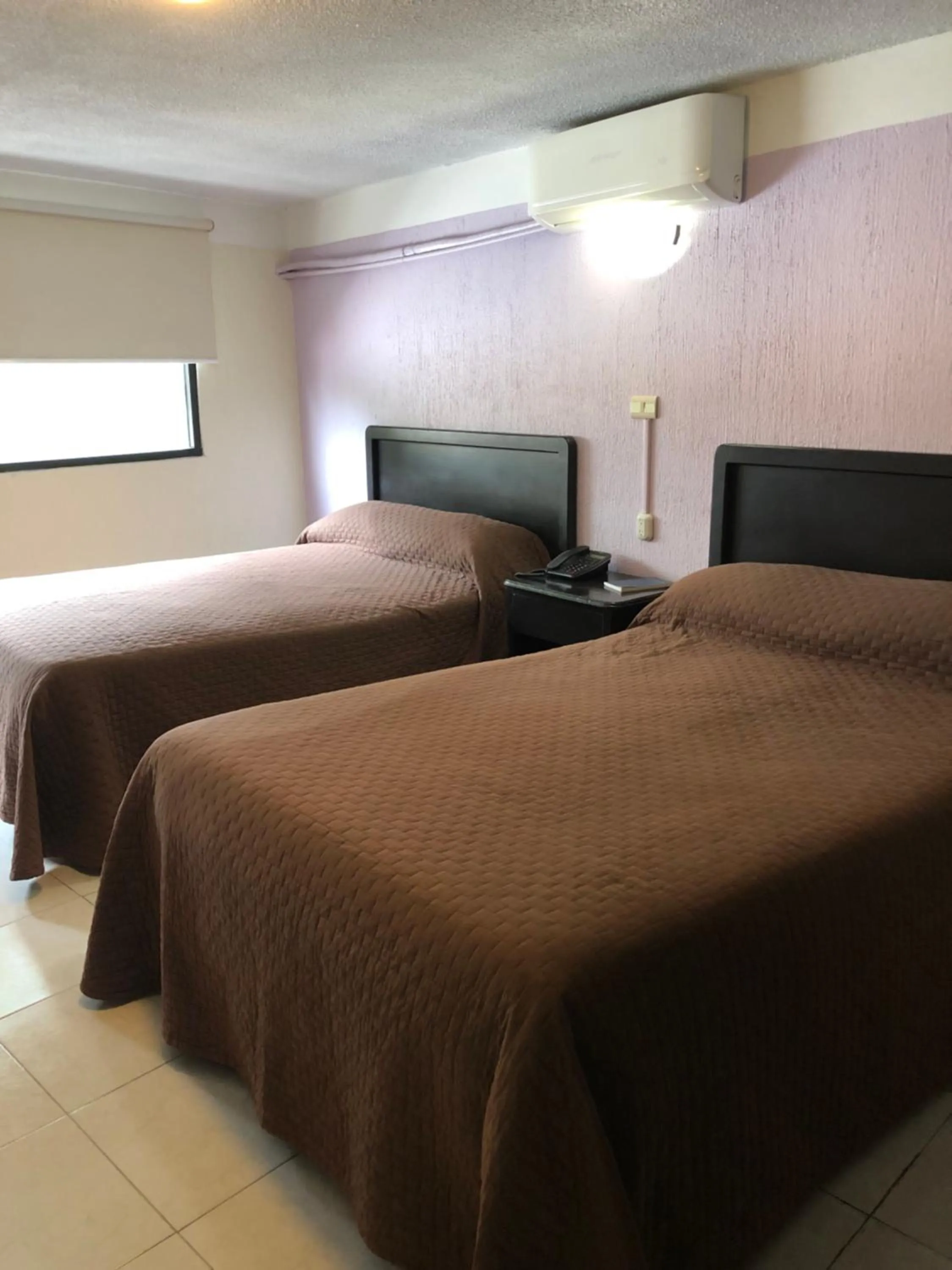 Photo of the whole room, Bed in Hotel Imperial