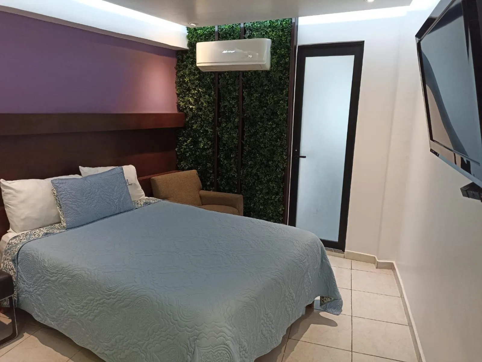 Bedroom, Bed in Hotel Imperial