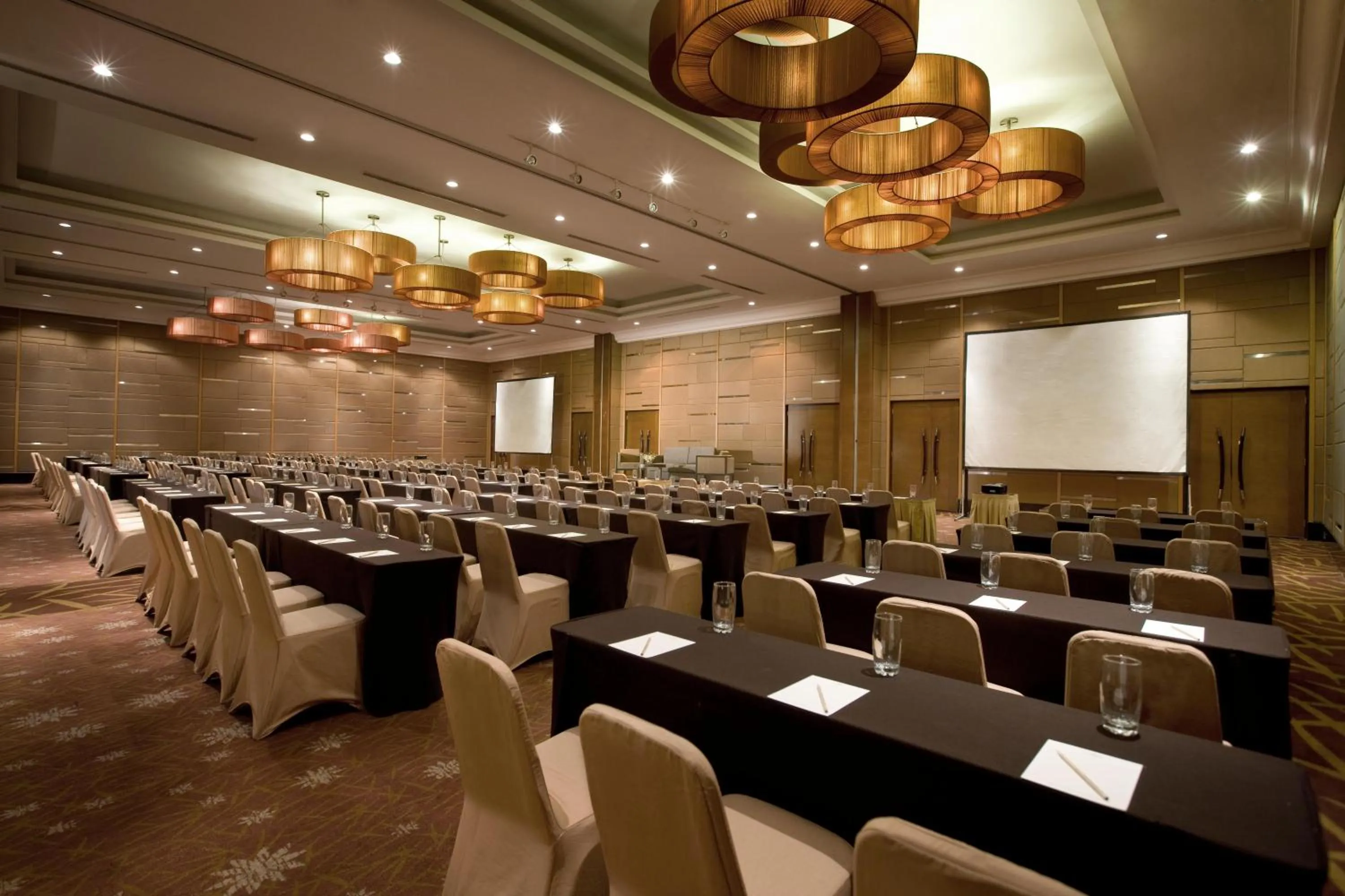 Business facilities in Hotel Santika Premiere Slipi Jakarta