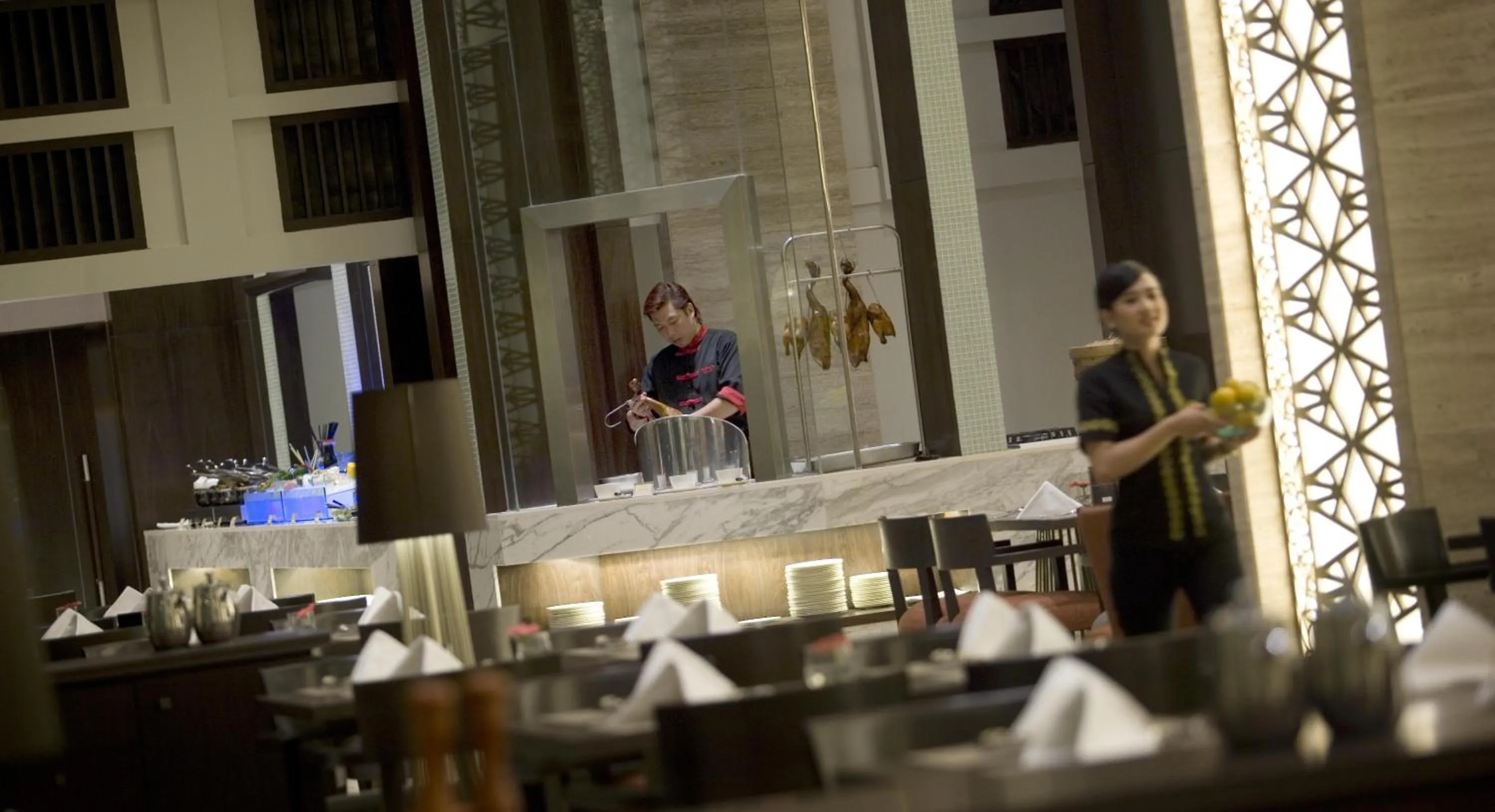 Restaurant/places to eat in Hotel Santika Premiere Slipi Jakarta