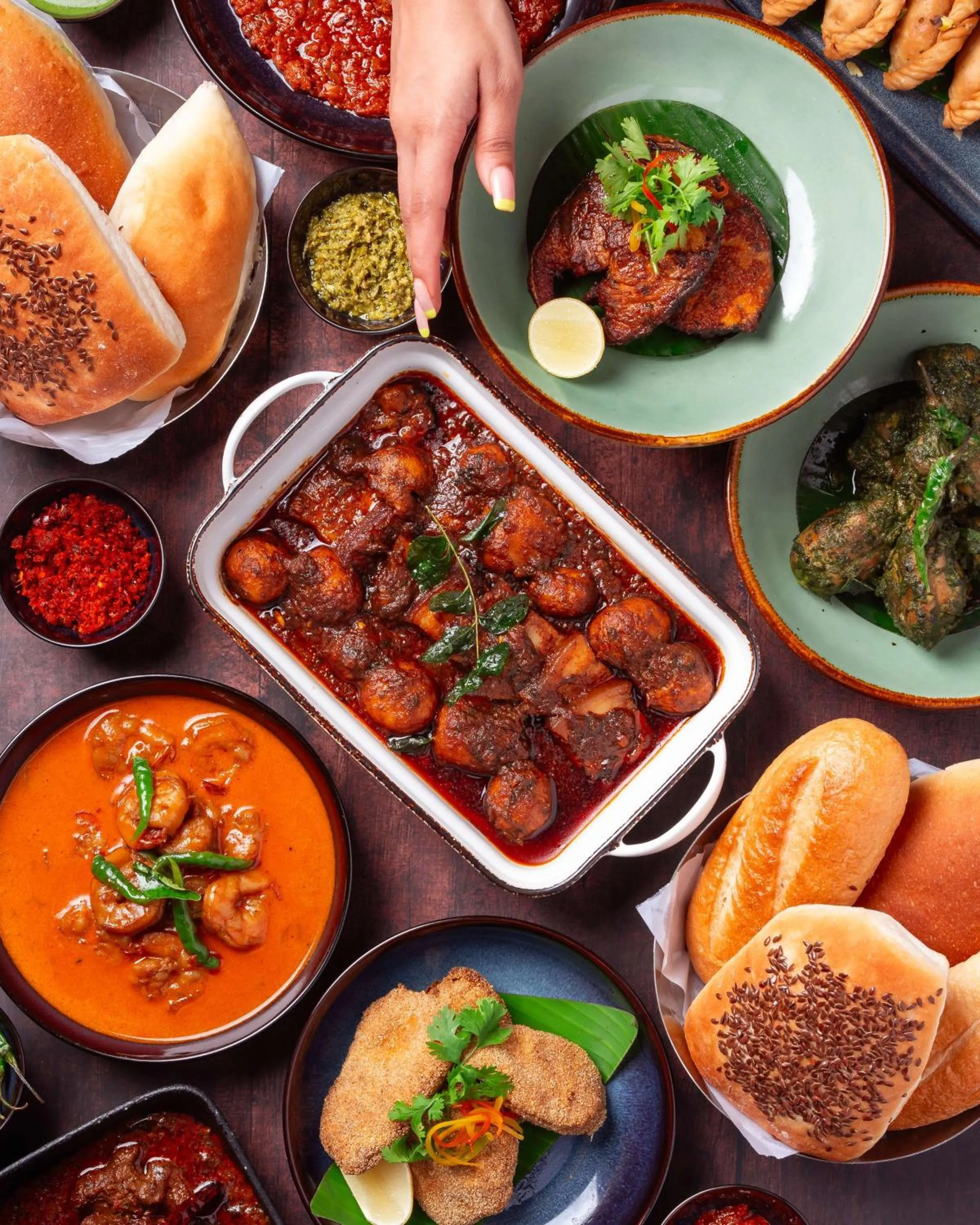 Restaurant/places to eat in Hyatt Pune