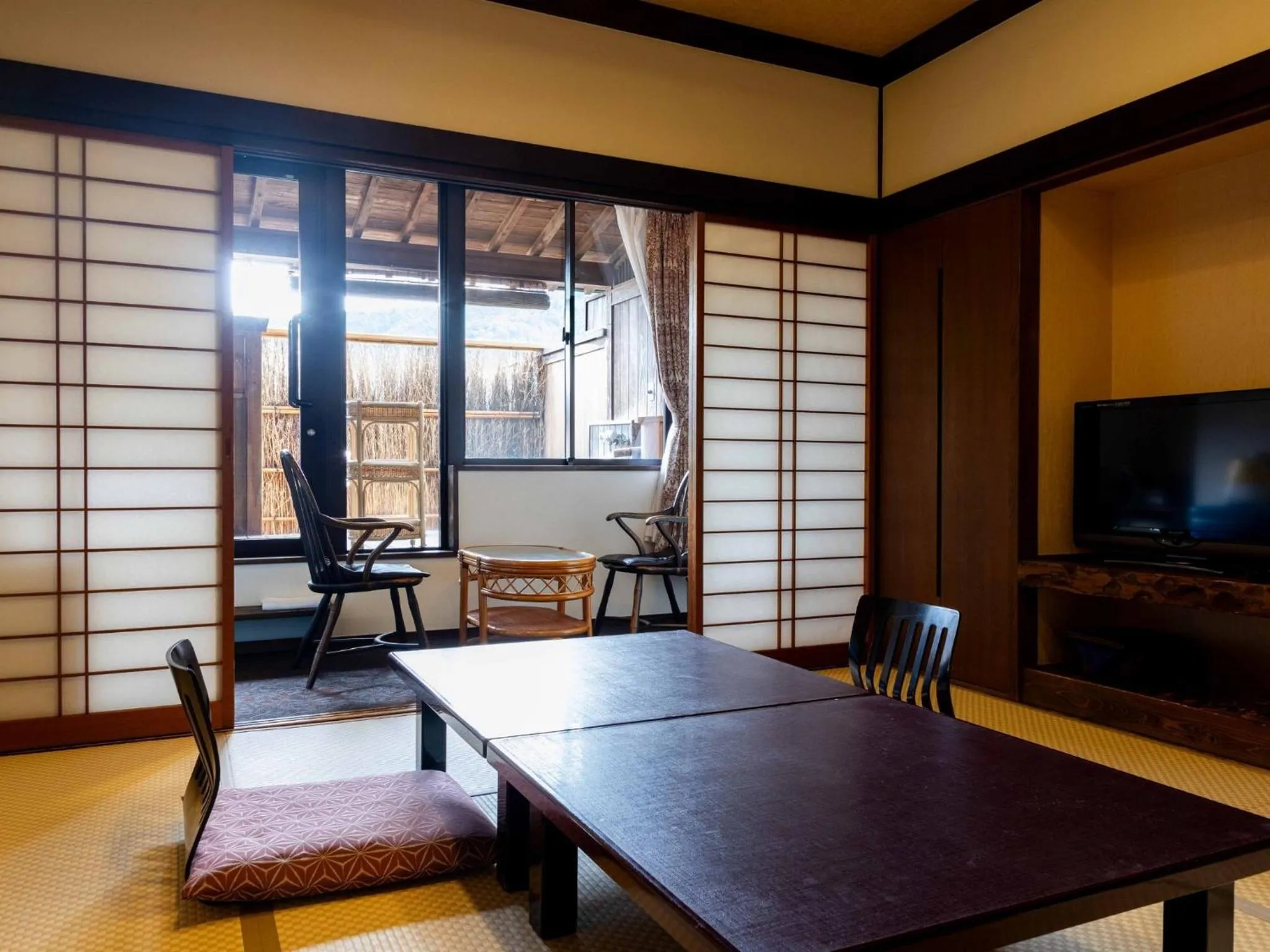 Photo of the whole room in Sasara