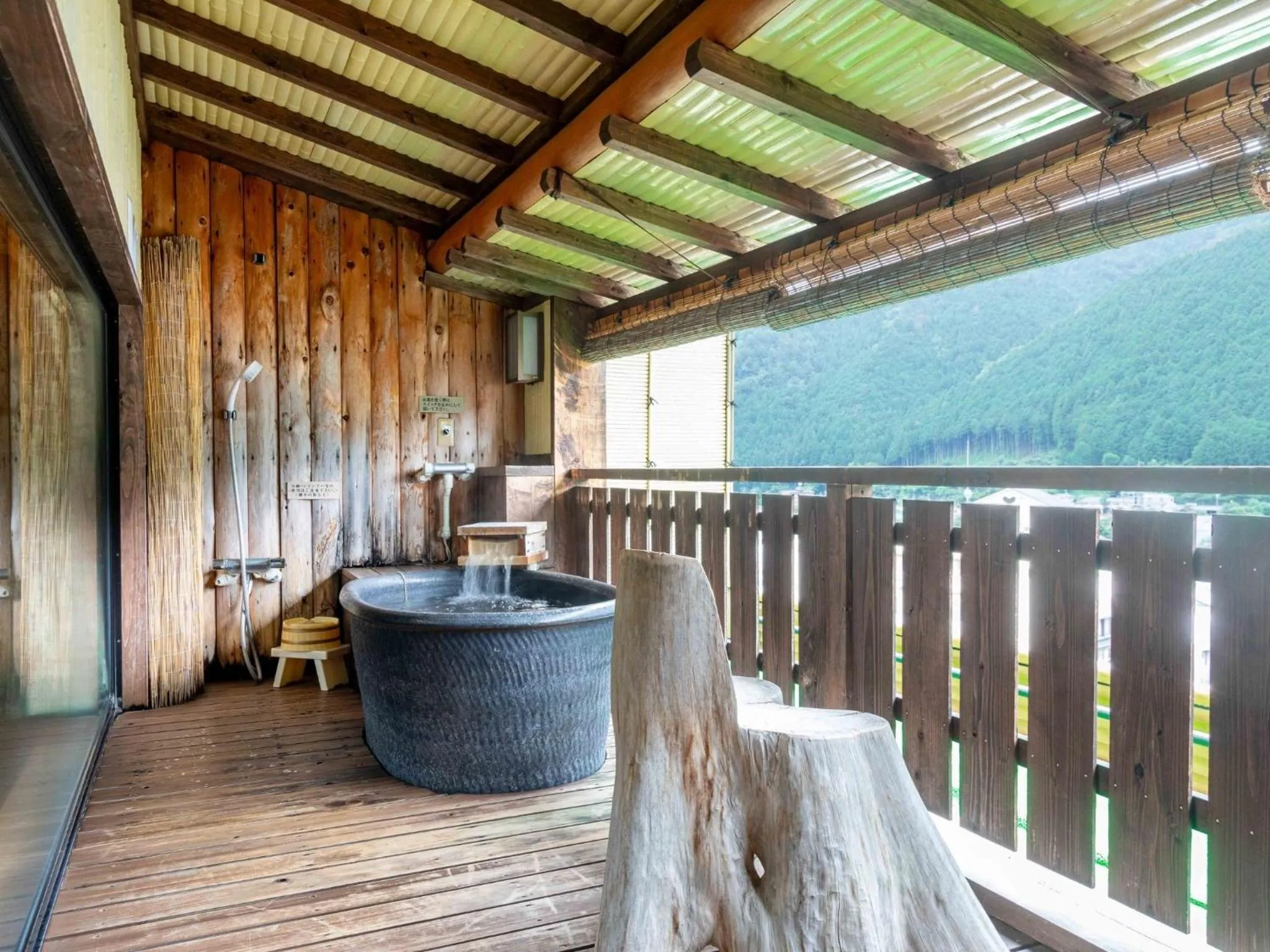 Hot Spring Bath in Sasara