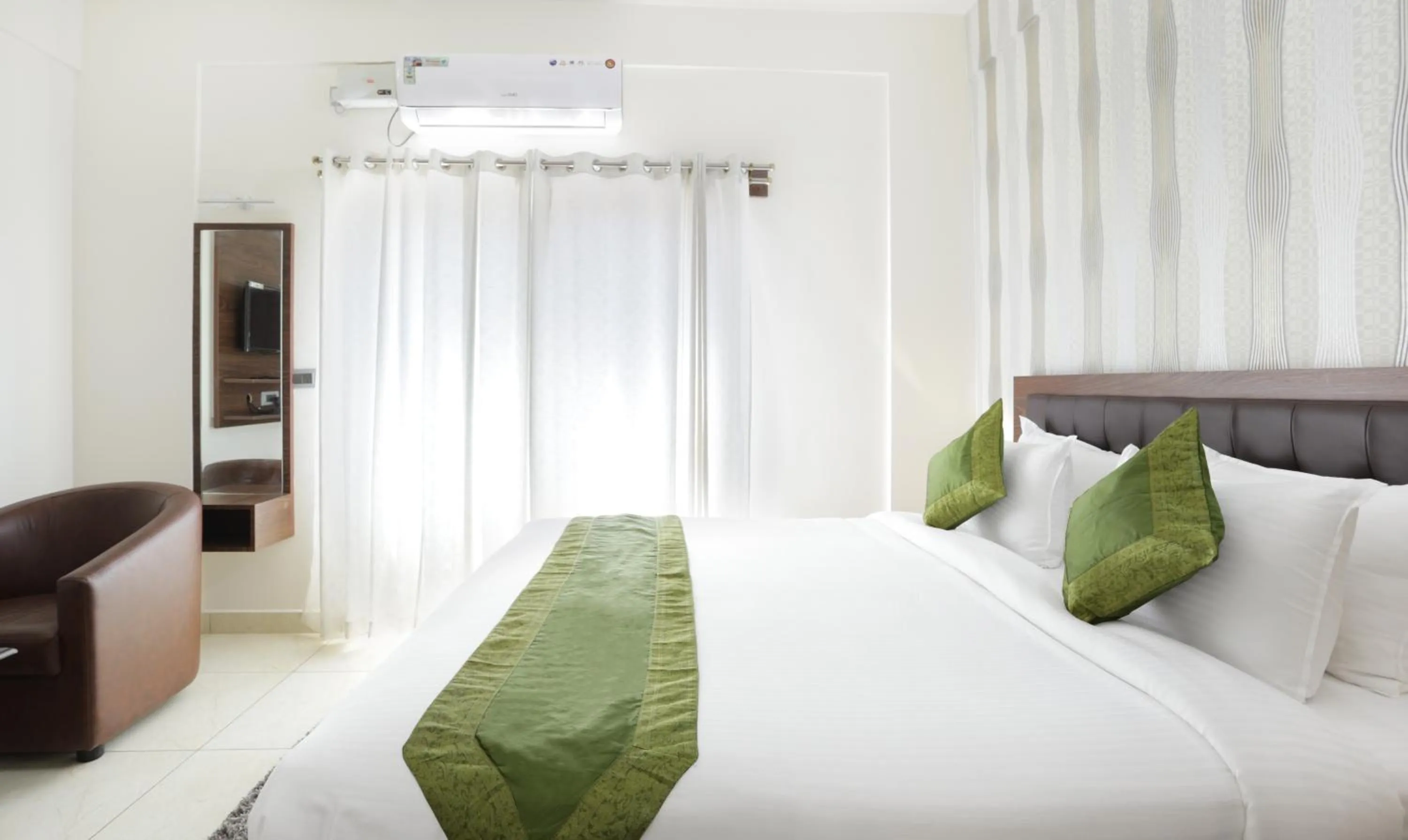 Bedroom, Bed in Treebo Sandpipers Kushalnagar