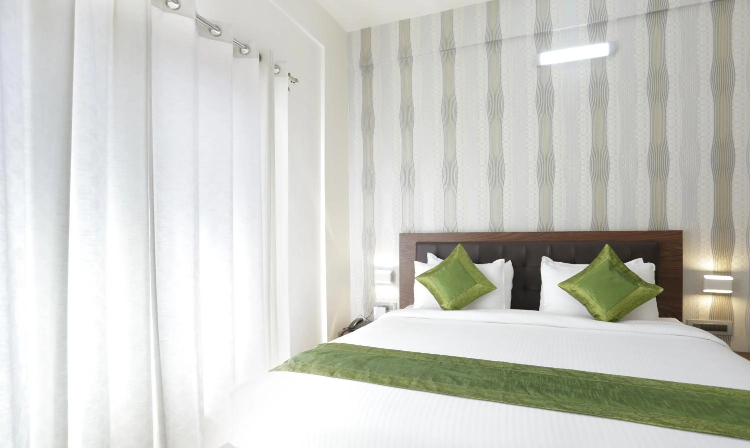 Bedroom, Bed in Treebo Sandpipers Kushalnagar