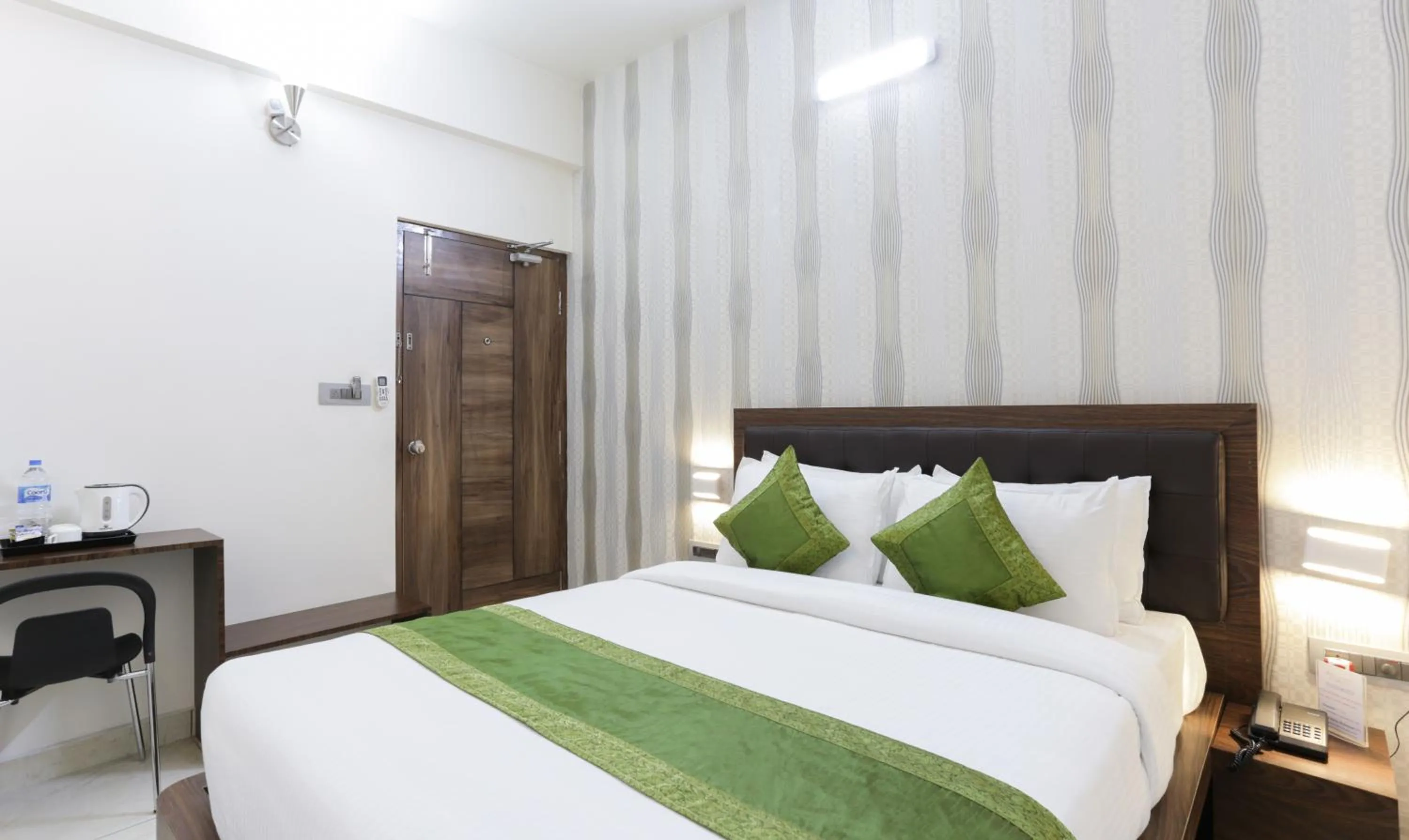 Bedroom, Bed in Treebo Sandpipers Kushalnagar