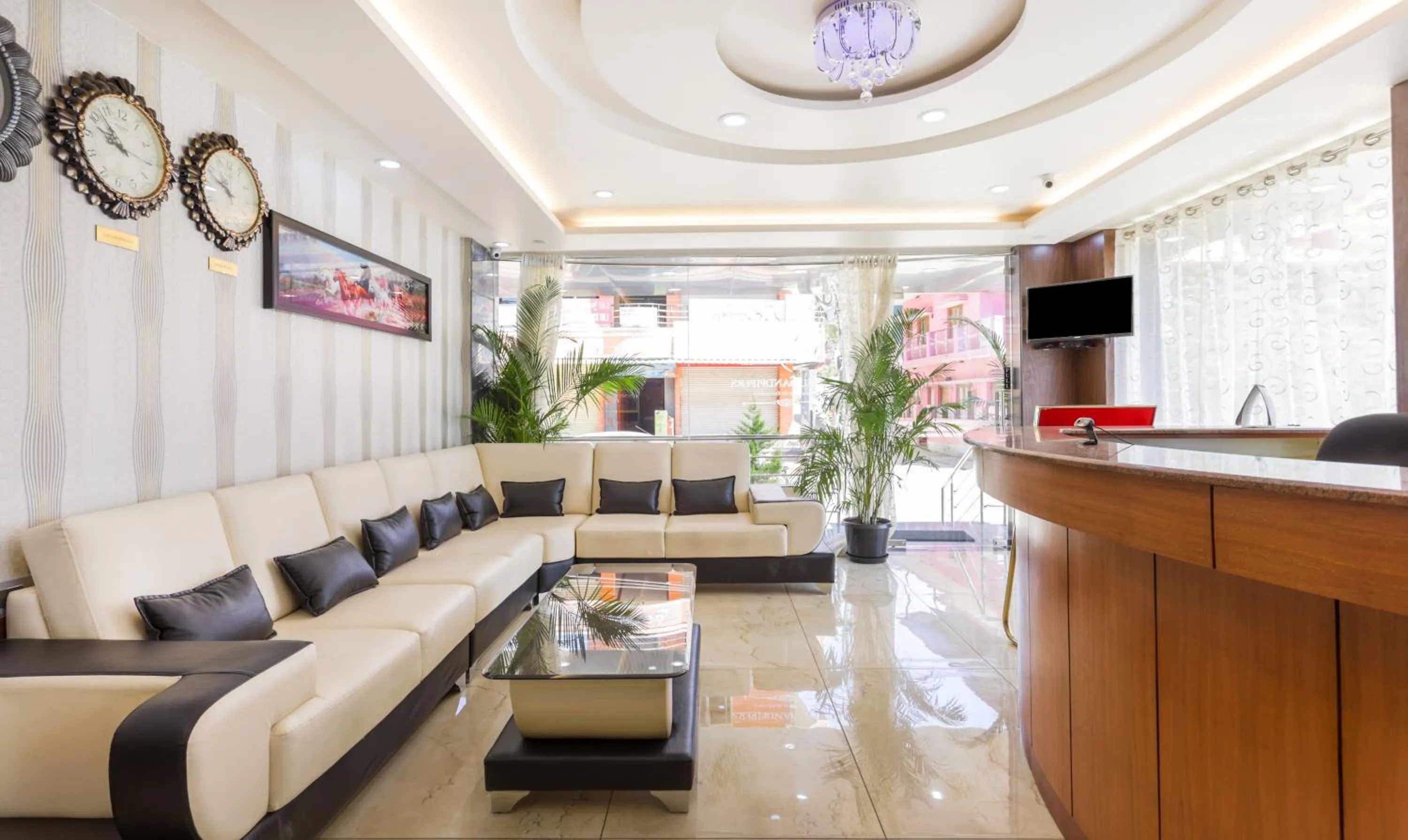 Lobby or reception in Treebo Sandpipers Kushalnagar