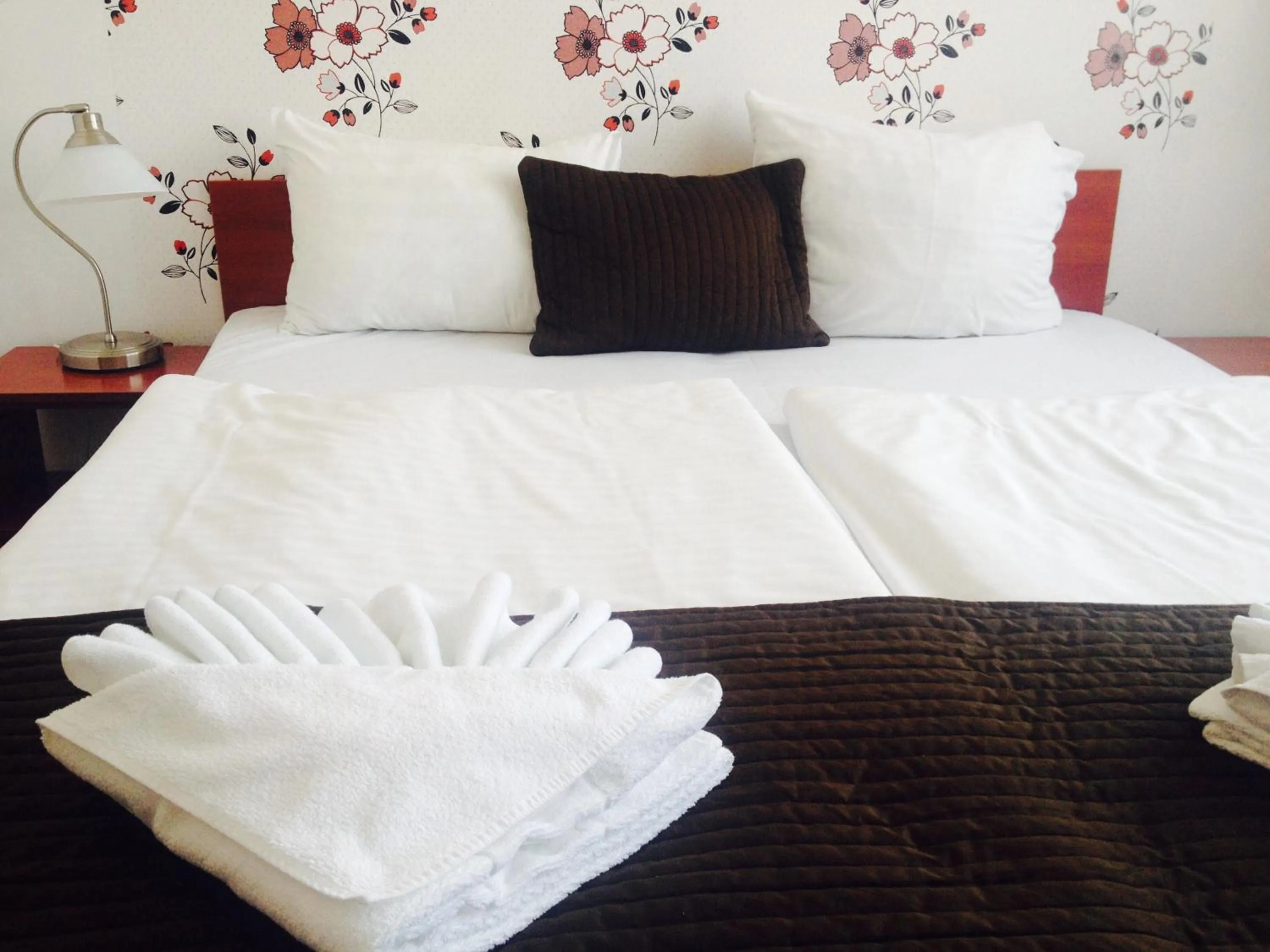 Photo of the whole room, Bed in Canada Hotel Budapest