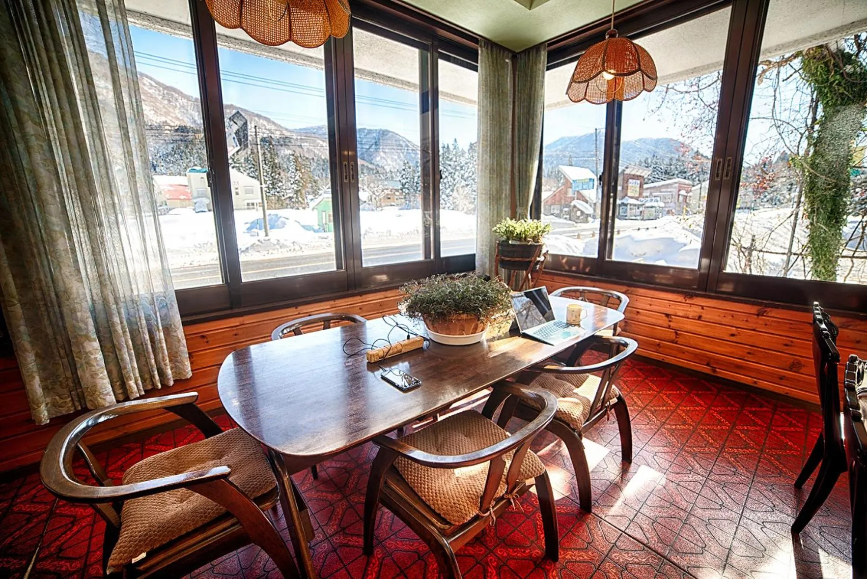 Dining area in Kagura Mitsumata Cottage