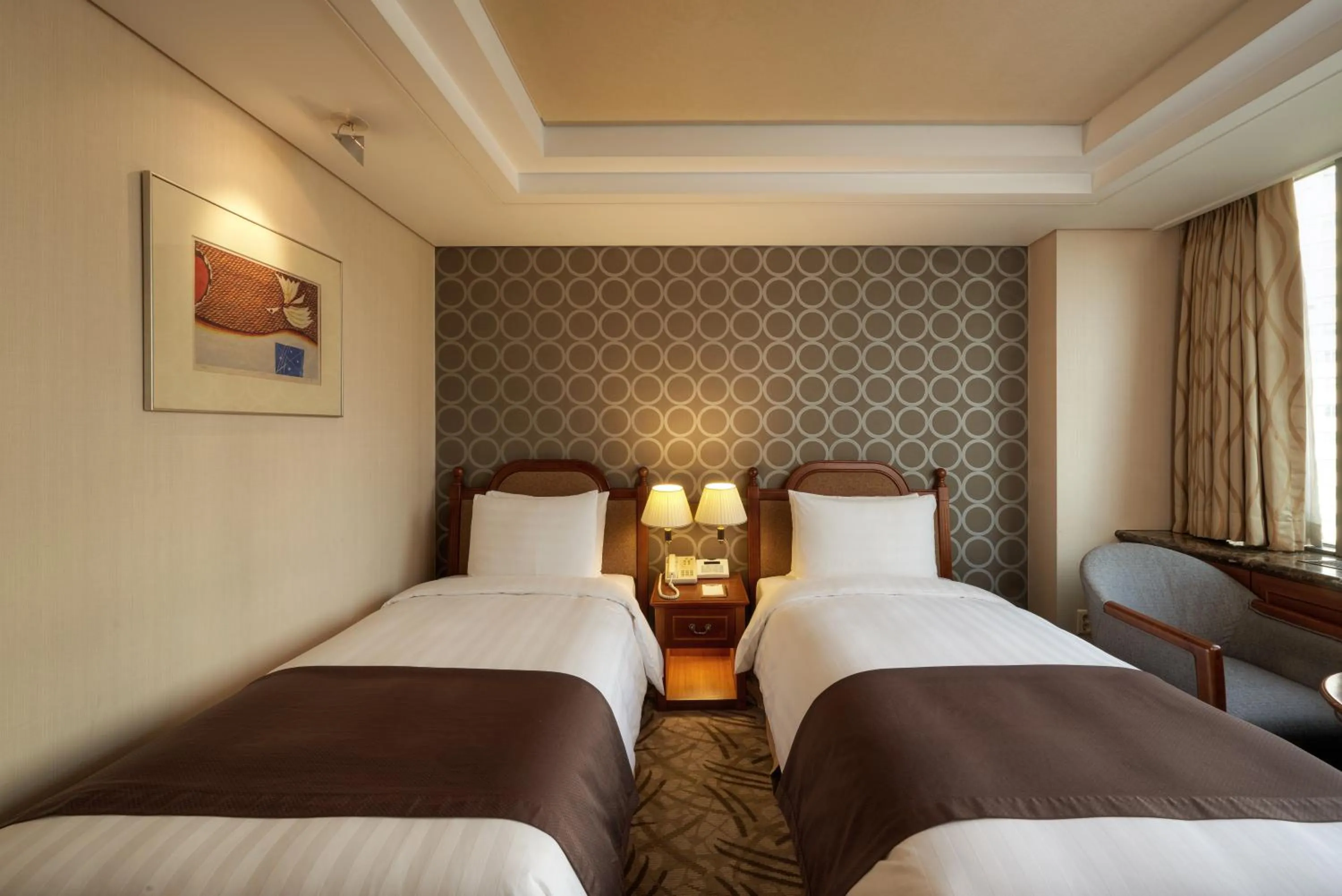 Bed in Seoul Riviera Hotel