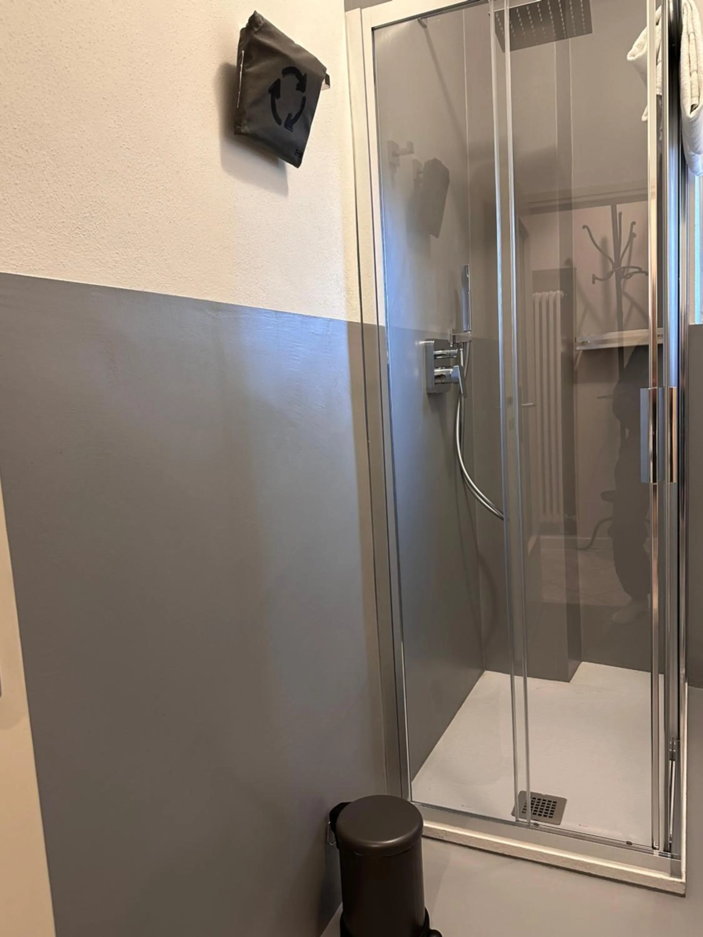 Shower in Hotel Ristorante San Giuseppe
