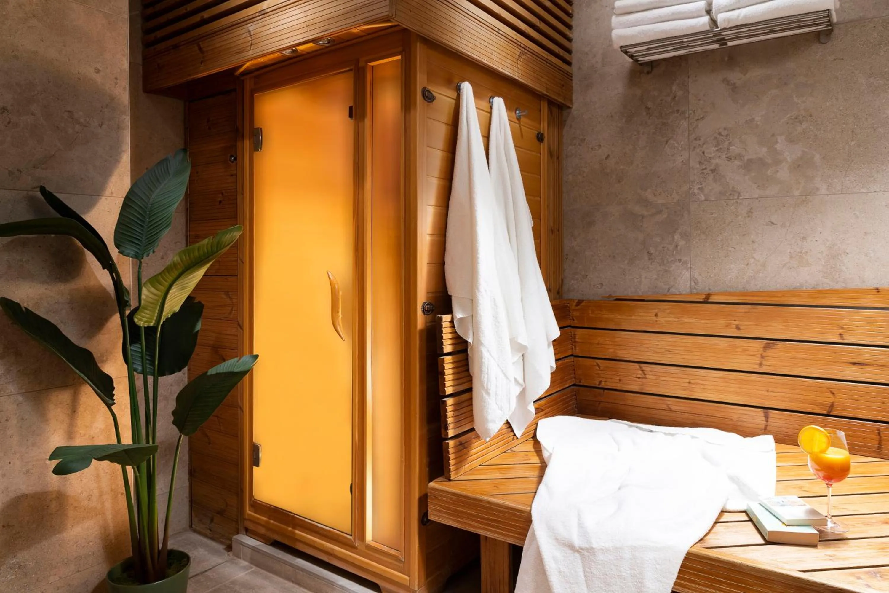 Spa and wellness centre/facilities in Bo18 Hotel Superior