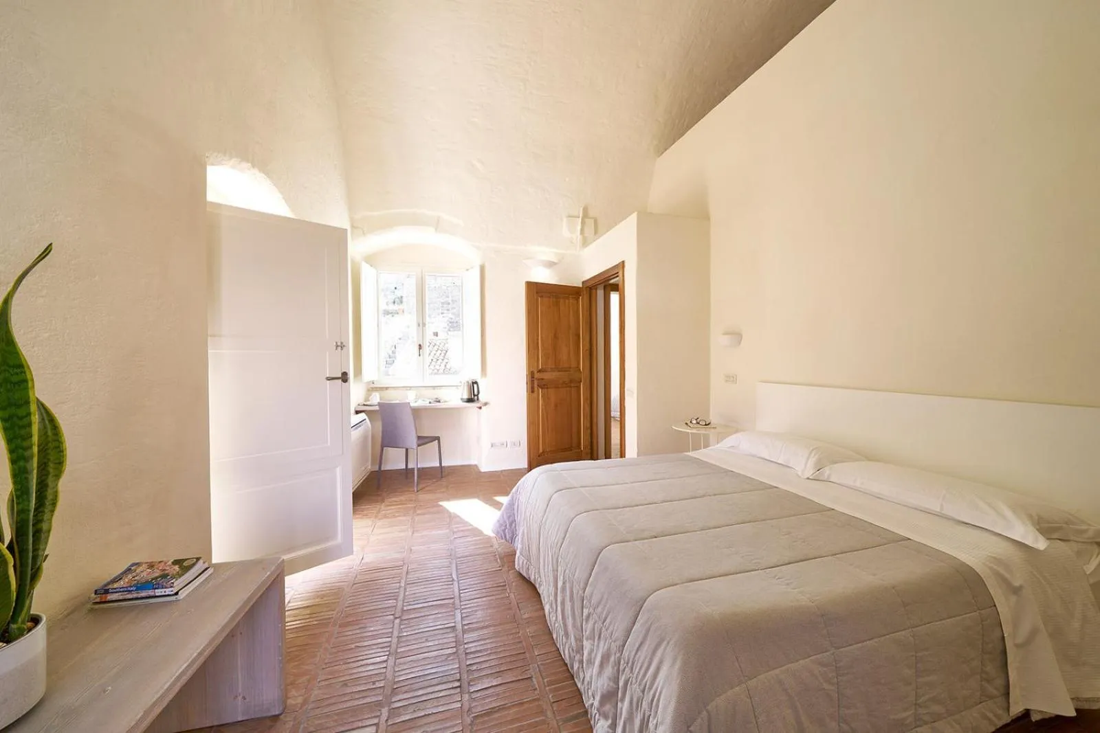 View (from property/room), Bed in Fra I Sassi Residence